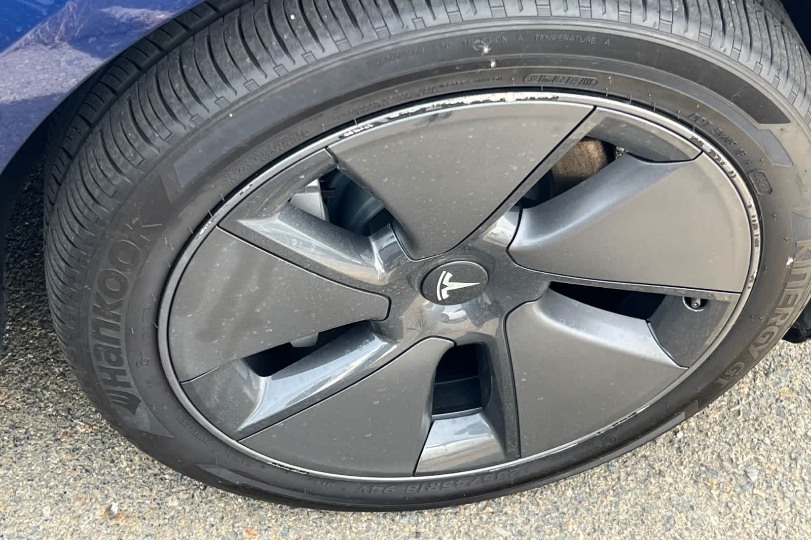 Thumbnail: 2023 Tesla Model 3 - 15