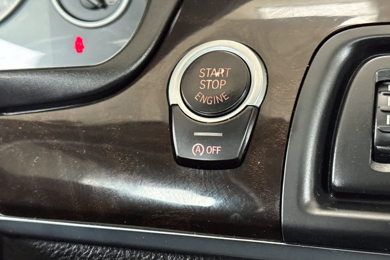 Thumbnail: 2013 BMW 5 Series - 24