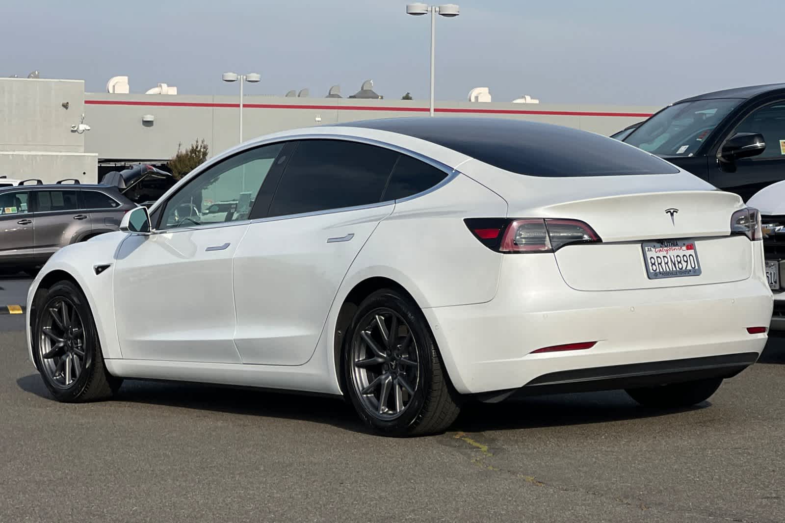 Thumbnail: 2020 Tesla Model 3 - 7