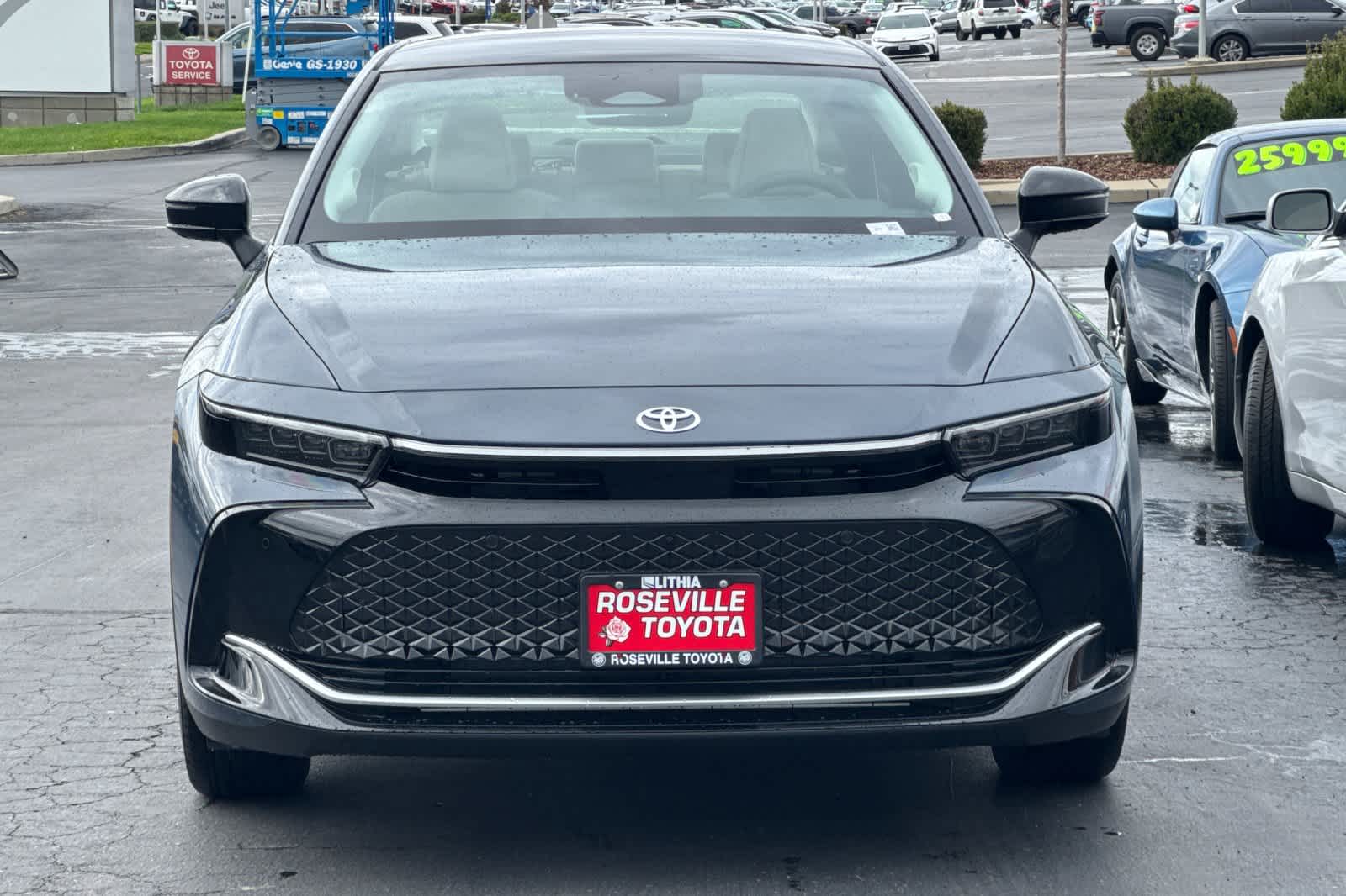 Thumbnail: 2026 Toyota Crown - 10