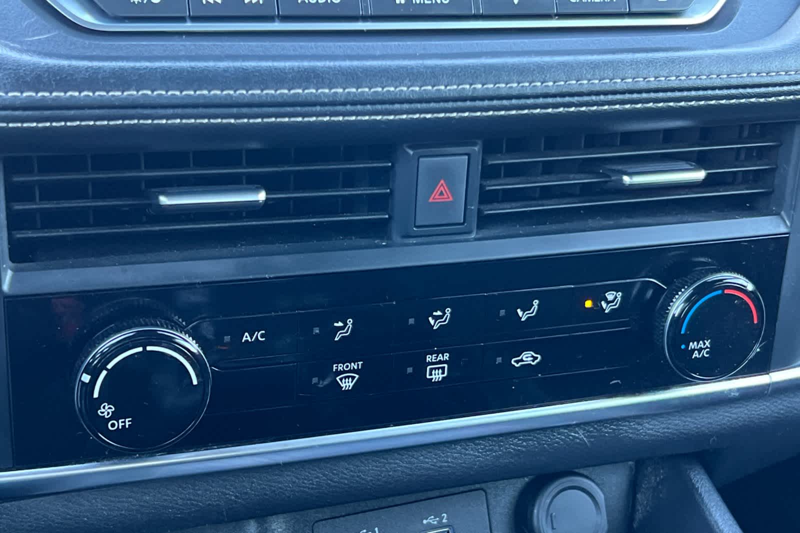 Thumbnail: 2023 Nissan Rogue - 22