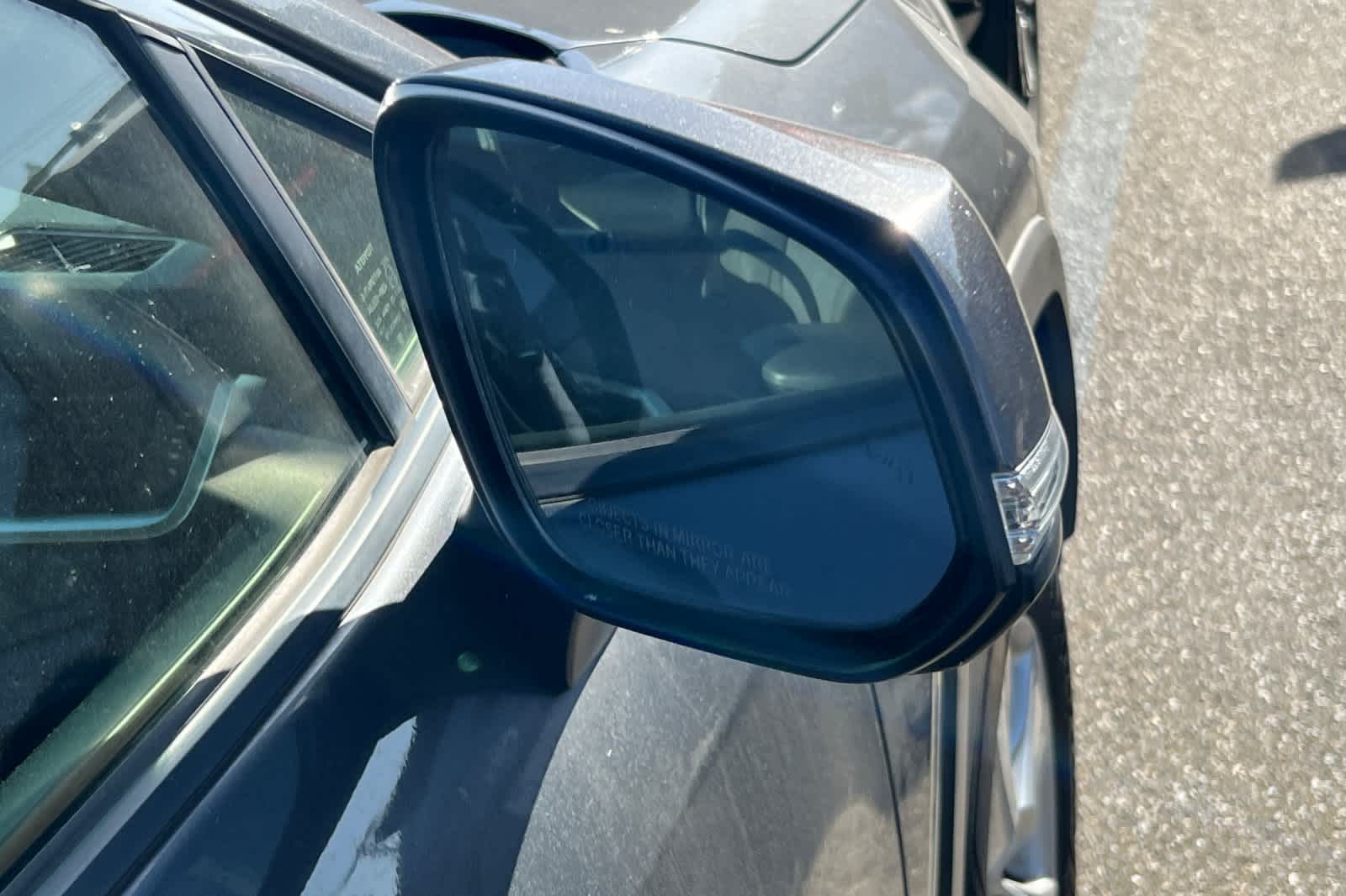 Thumbnail: 2021 Toyota RAV4 - 16