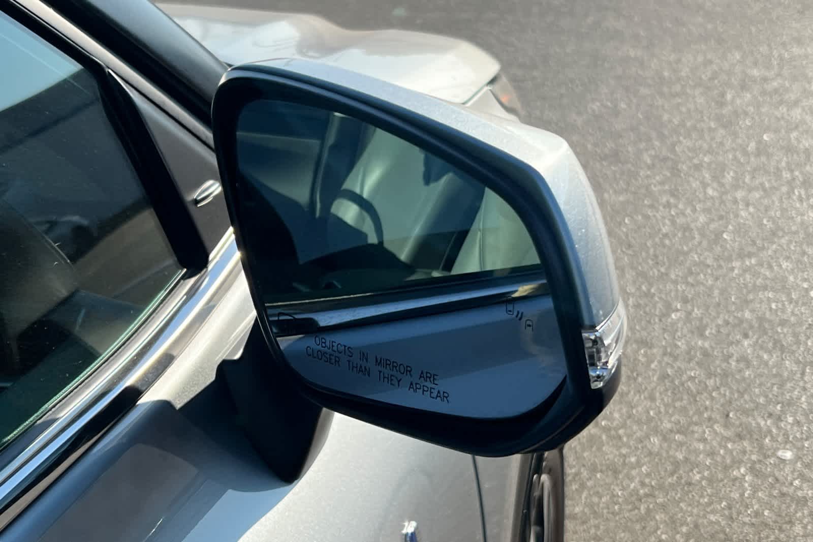 Thumbnail: 2020 Toyota Highlander - 11
