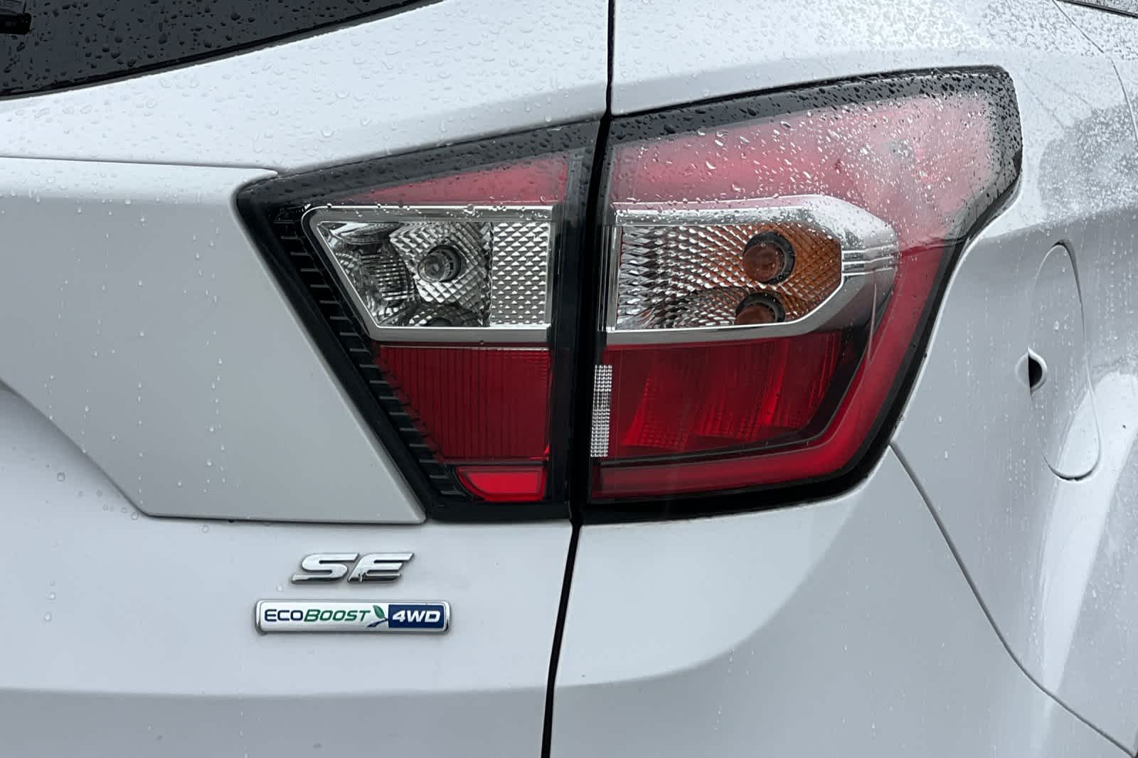 Thumbnail: 2017 Ford Escape - 29