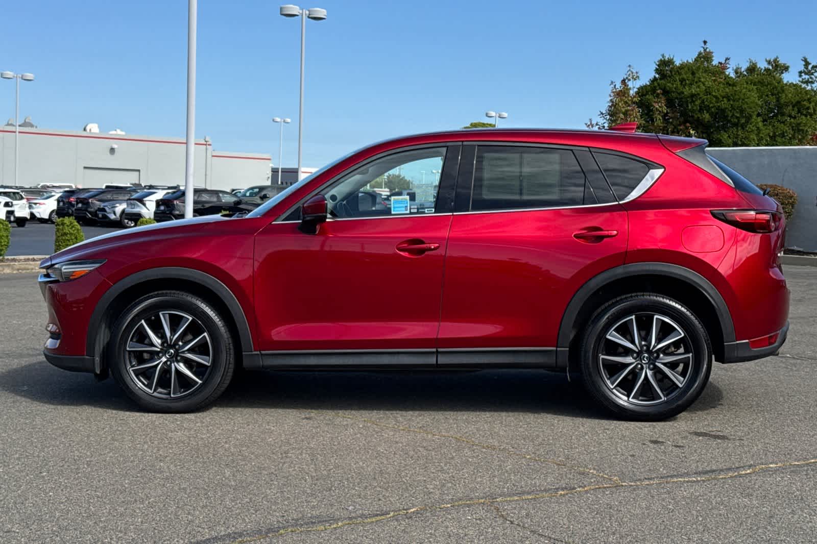 Thumbnail: 2017 Mazda CX-5 - 9