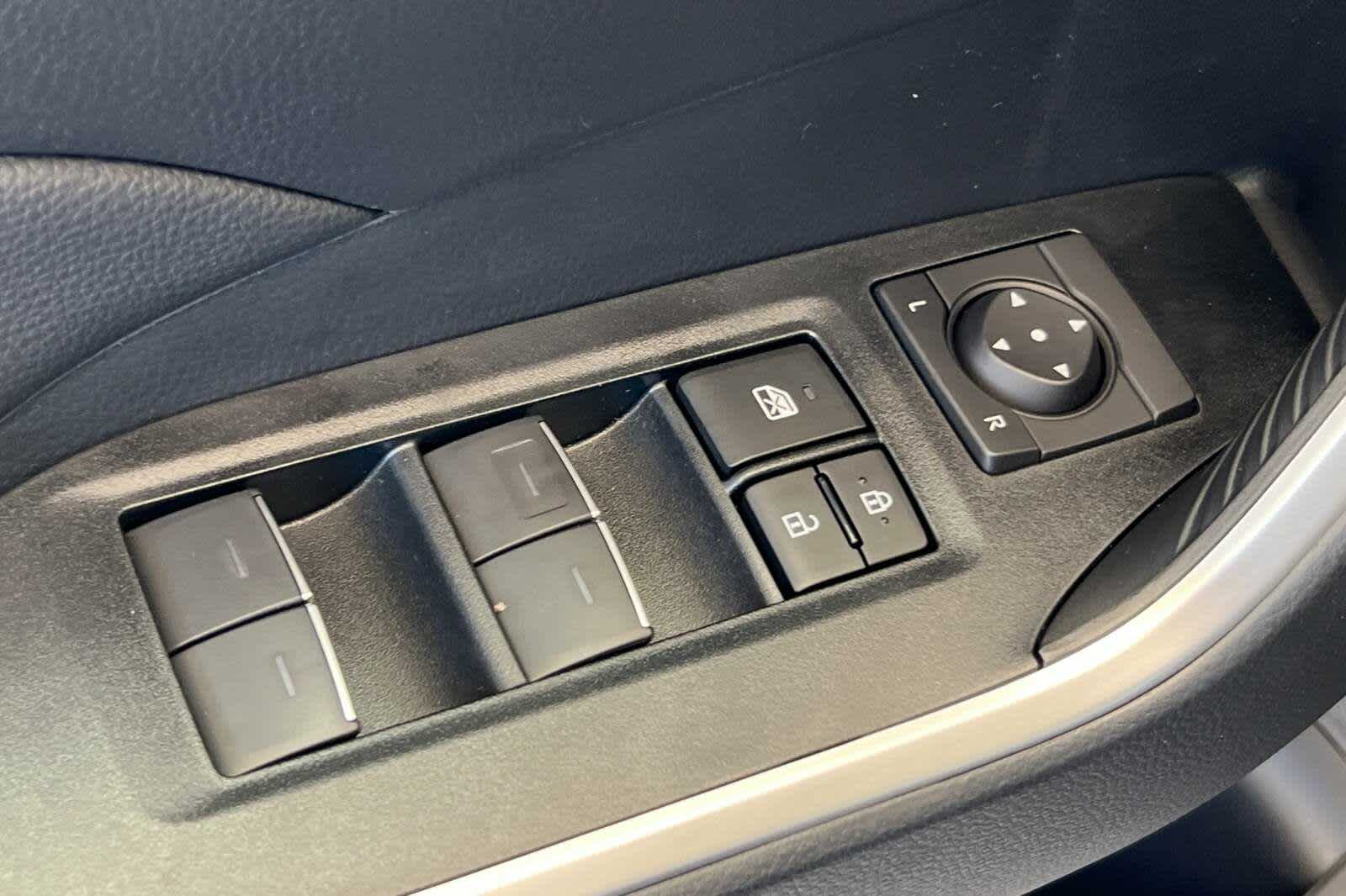 2025 Toyota RAV4 Woodland Edition 13