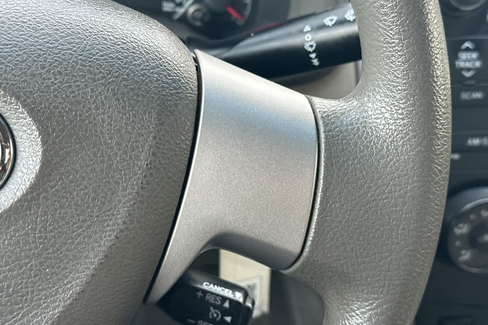 Thumbnail: 2010 Toyota Corolla - 24