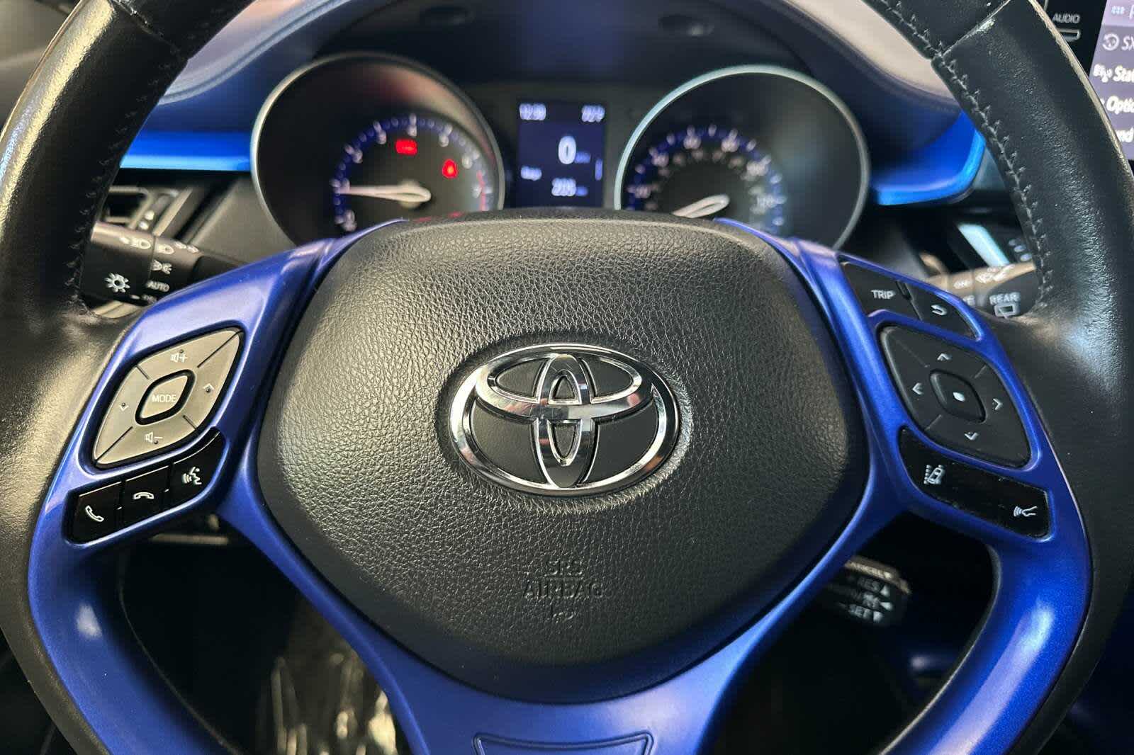 Thumbnail: 2020 Toyota C-HR - 24