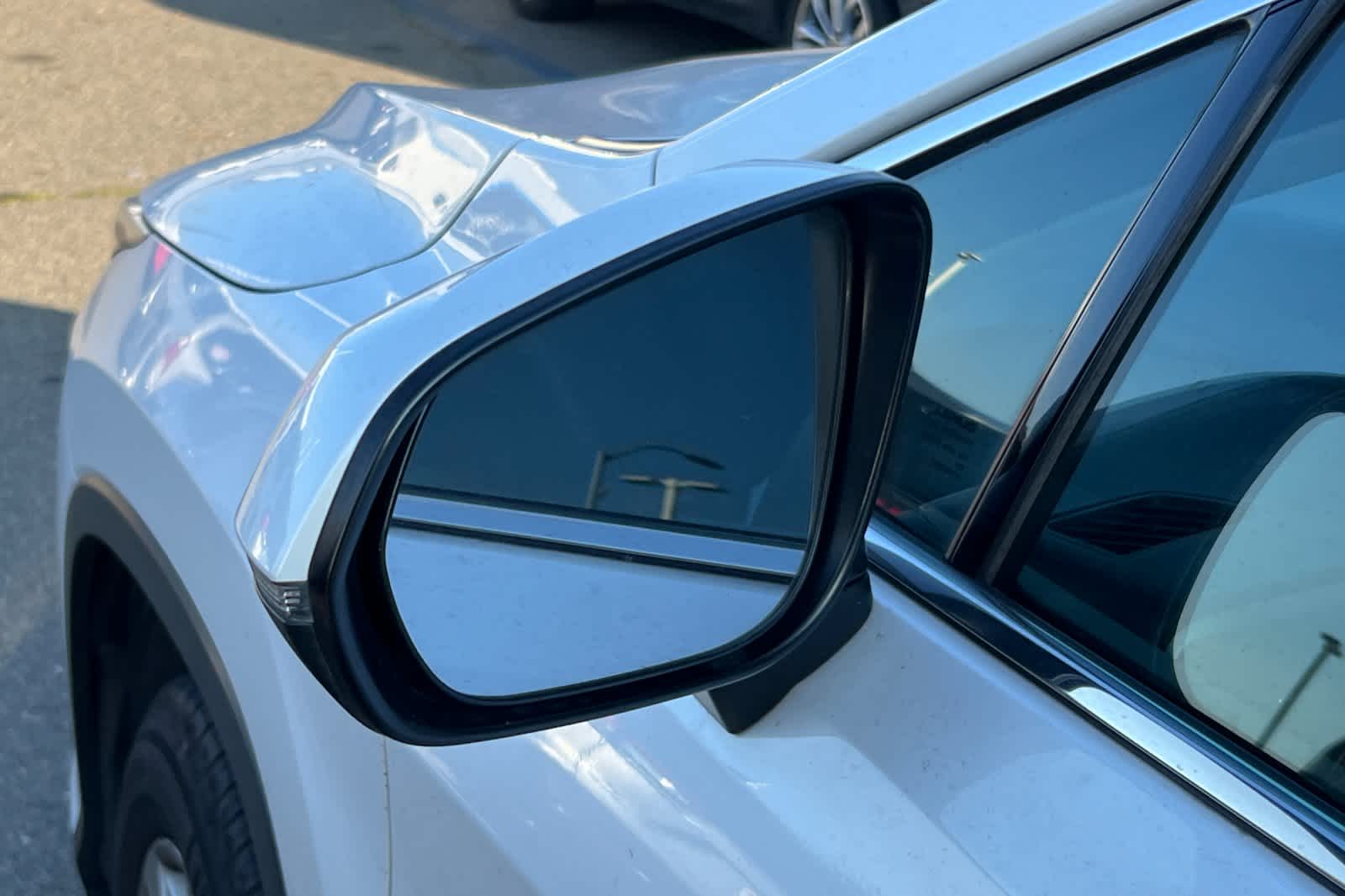 Thumbnail: 2017 Lexus RX - 20