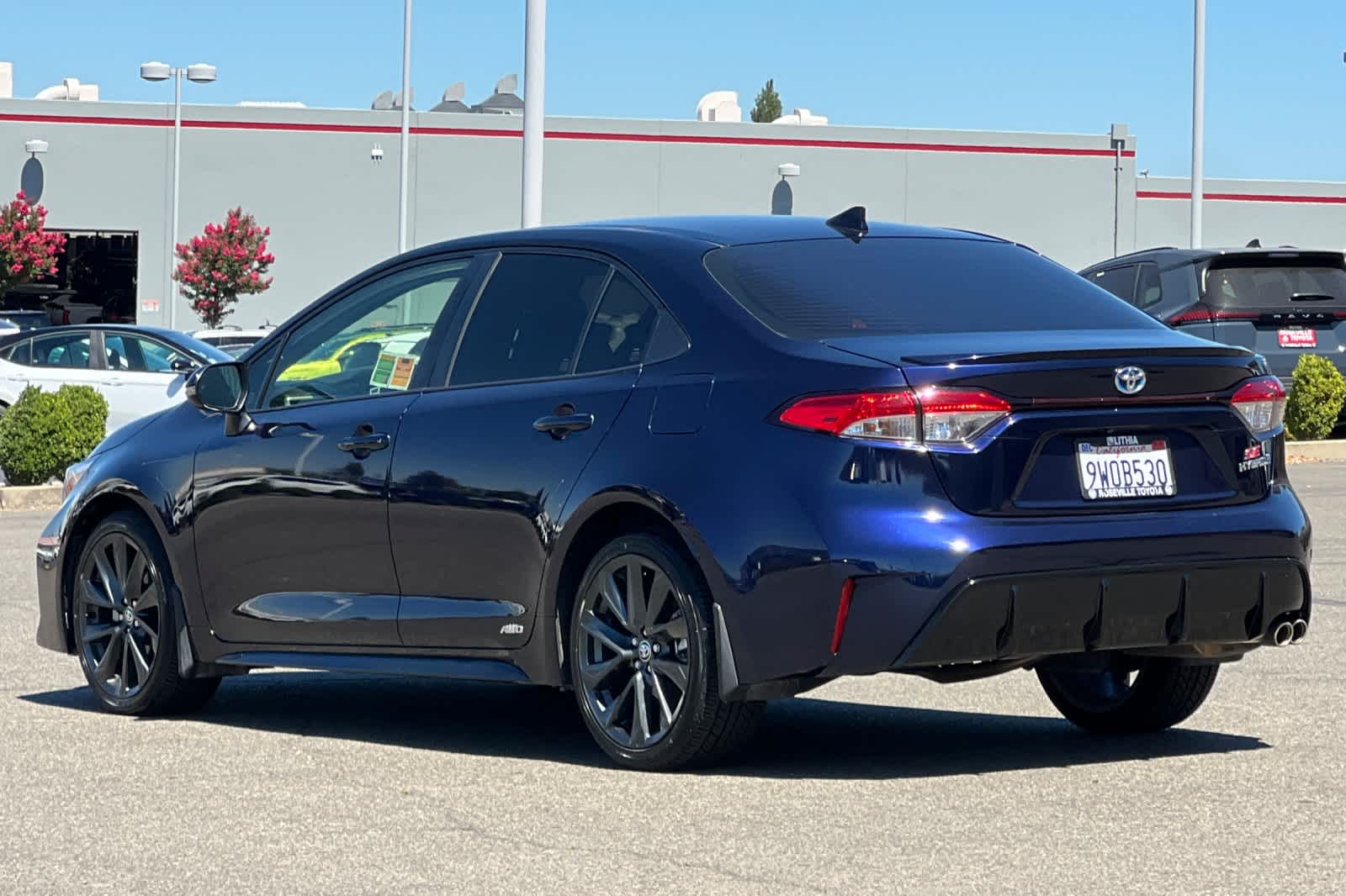 Thumbnail: 2024 Toyota Corolla - 7
