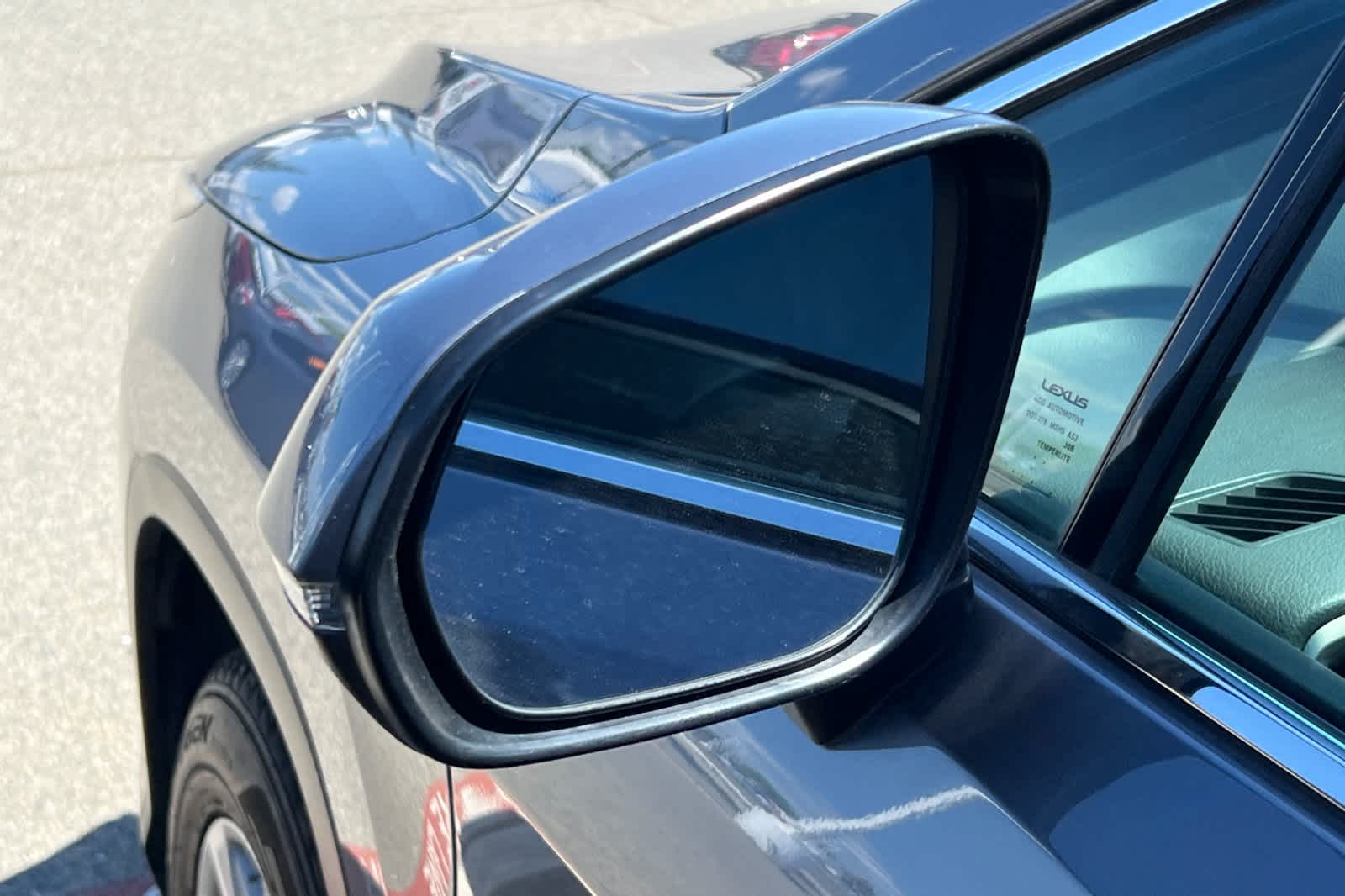 Thumbnail: 2016 Lexus RX - 8