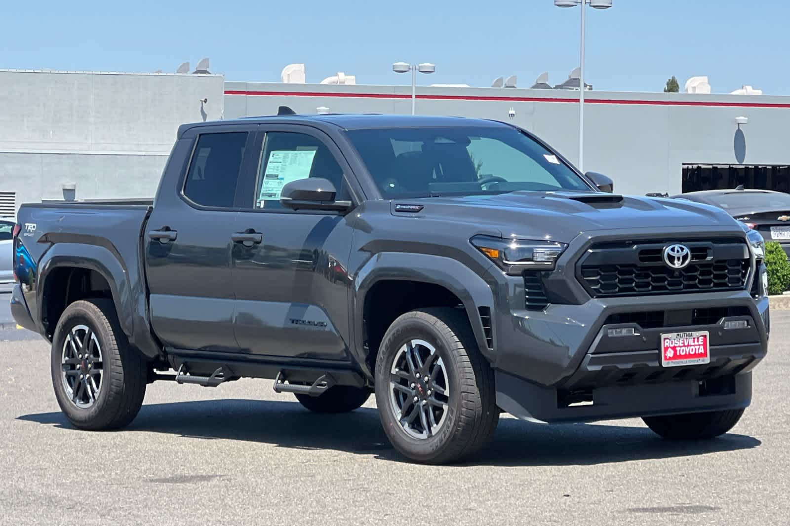 Thumbnail: 2025 Toyota Tacoma - 9