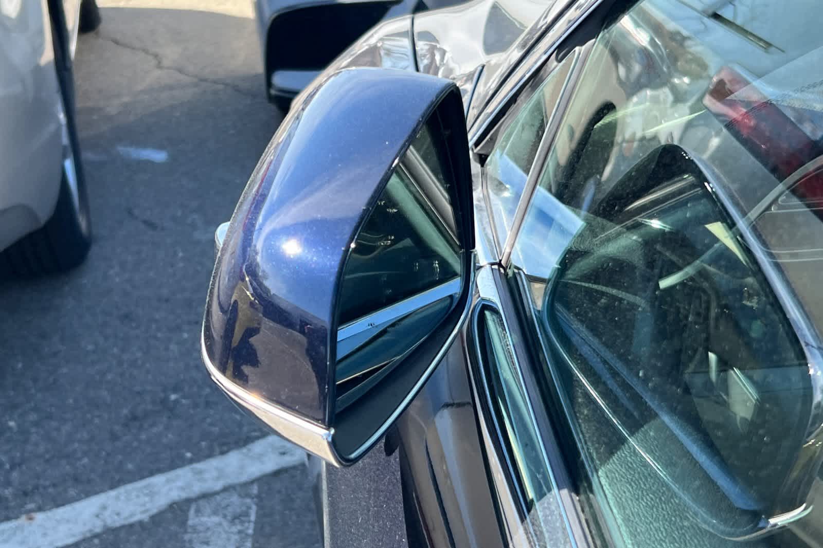 Thumbnail: 2014 Tesla Model S - 8