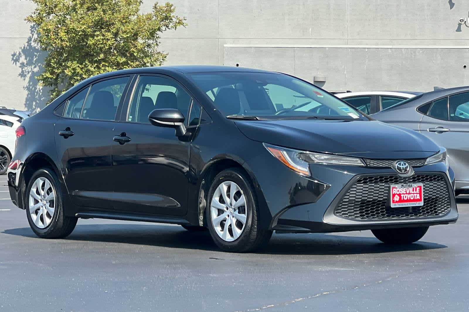 Thumbnail: 2022 Toyota Corolla - 5