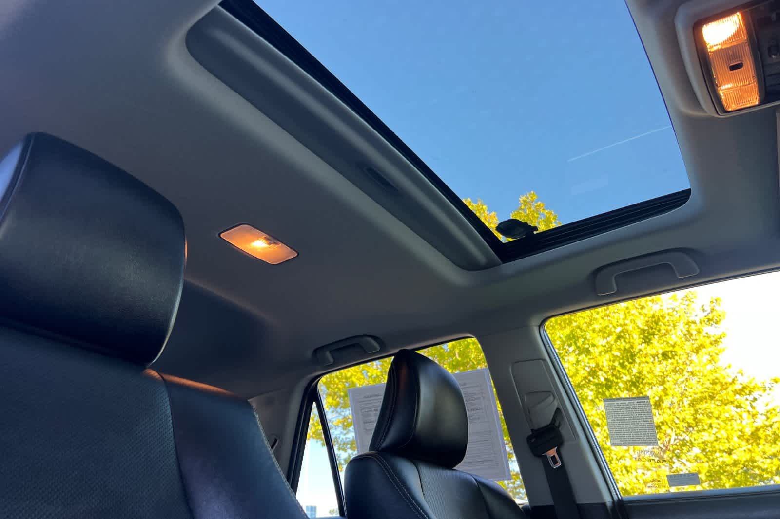 Thumbnail: 2018 Toyota 4Runner - 18