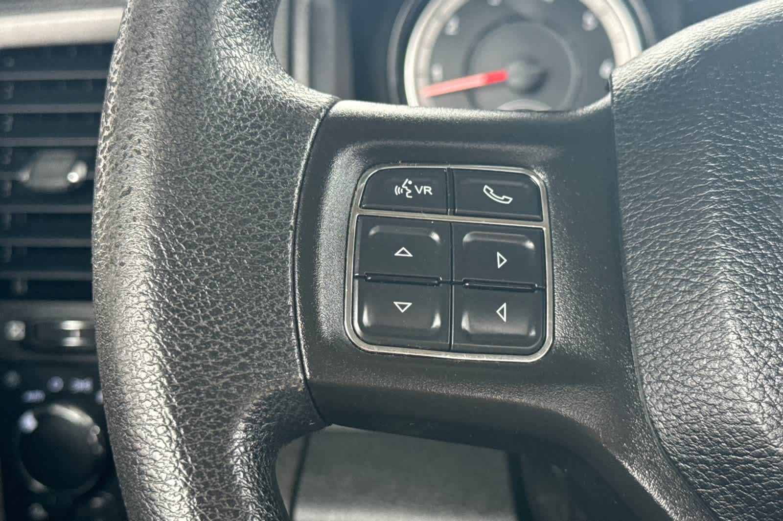 Thumbnail: 2022 RAM 1500 Classic - 22