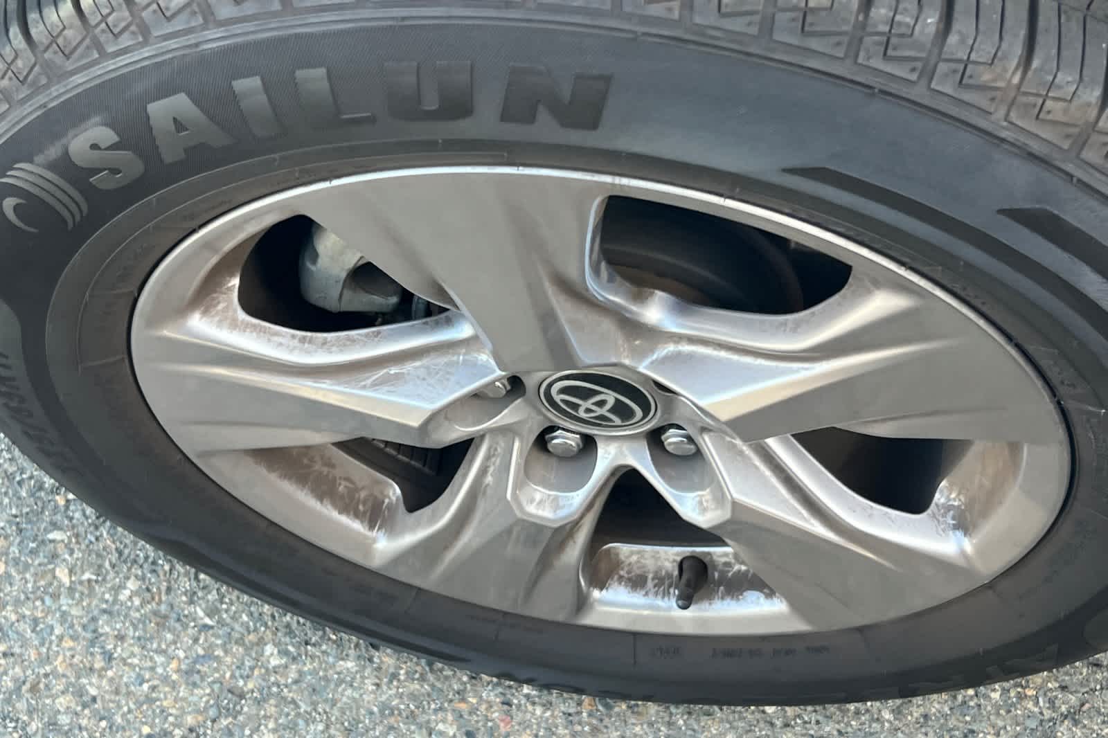 Thumbnail: 2022 Toyota RAV4 - 13