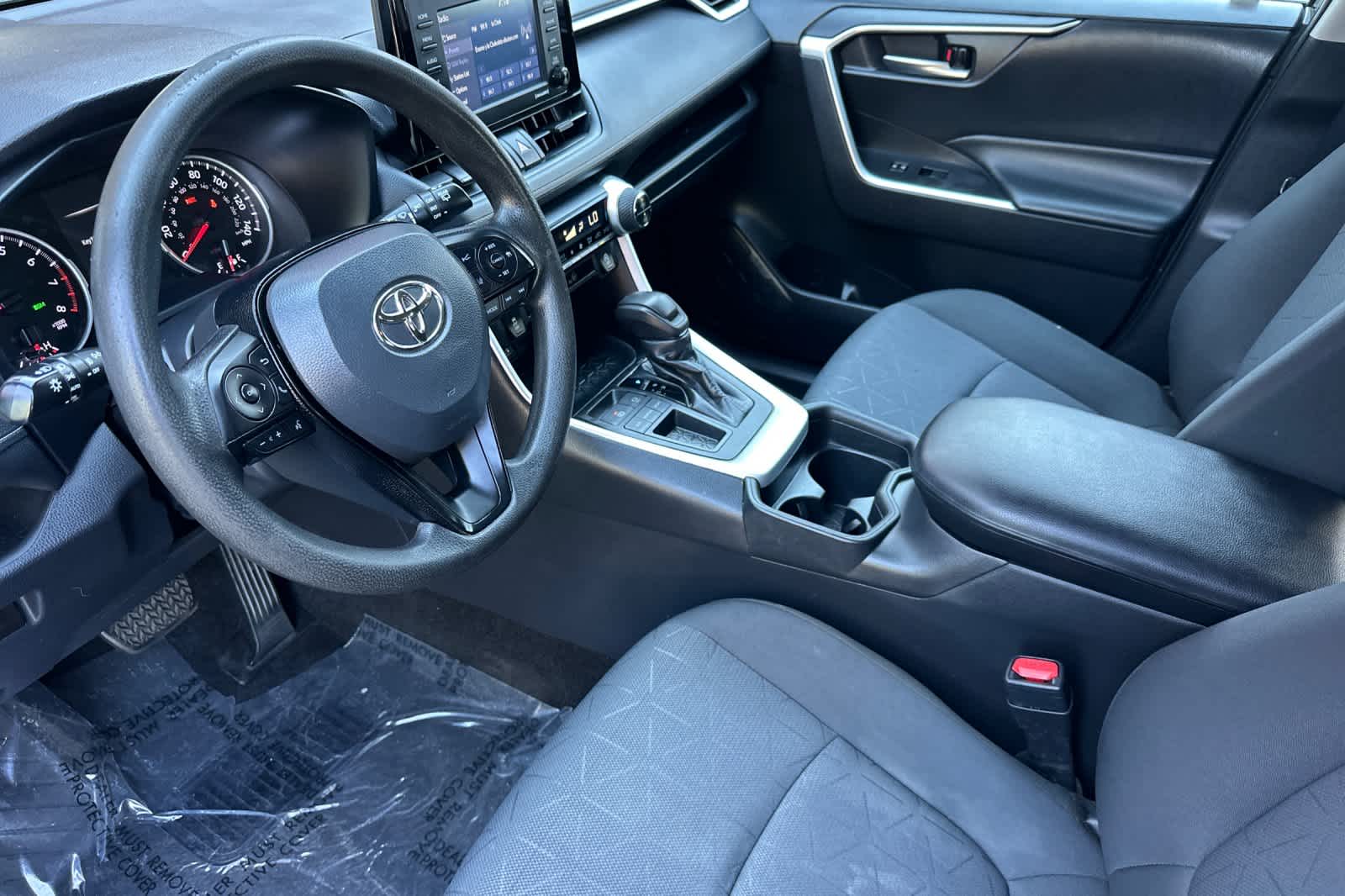 Thumbnail: 2021 Toyota RAV4 - 11