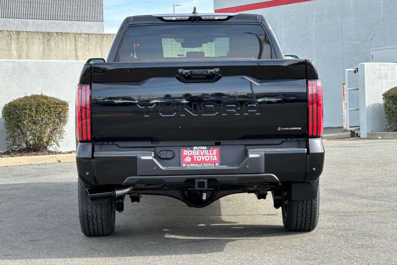 Thumbnail: 2025 Toyota Tundra - 7