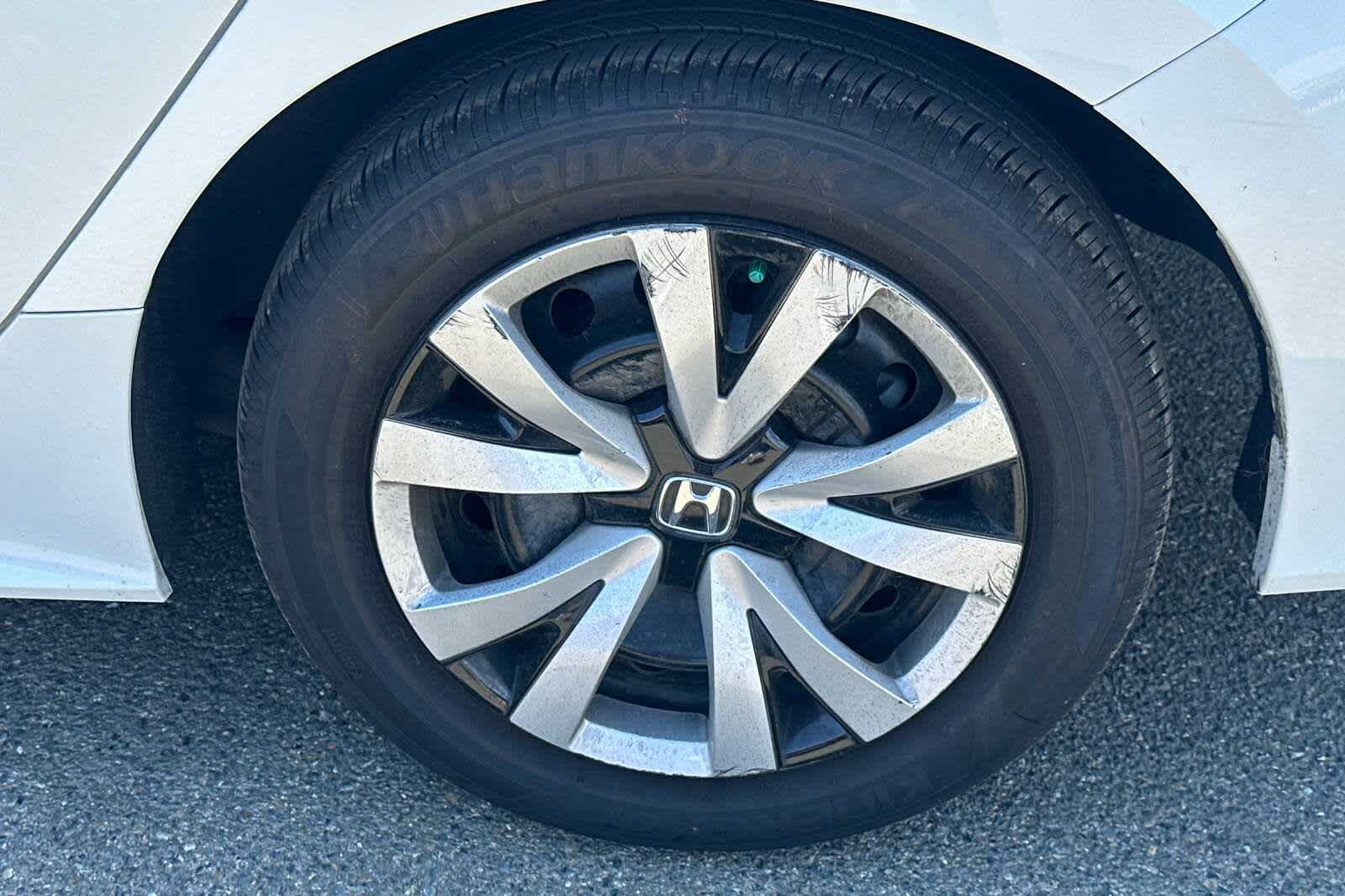 Thumbnail: 2023 Honda Civic - 18