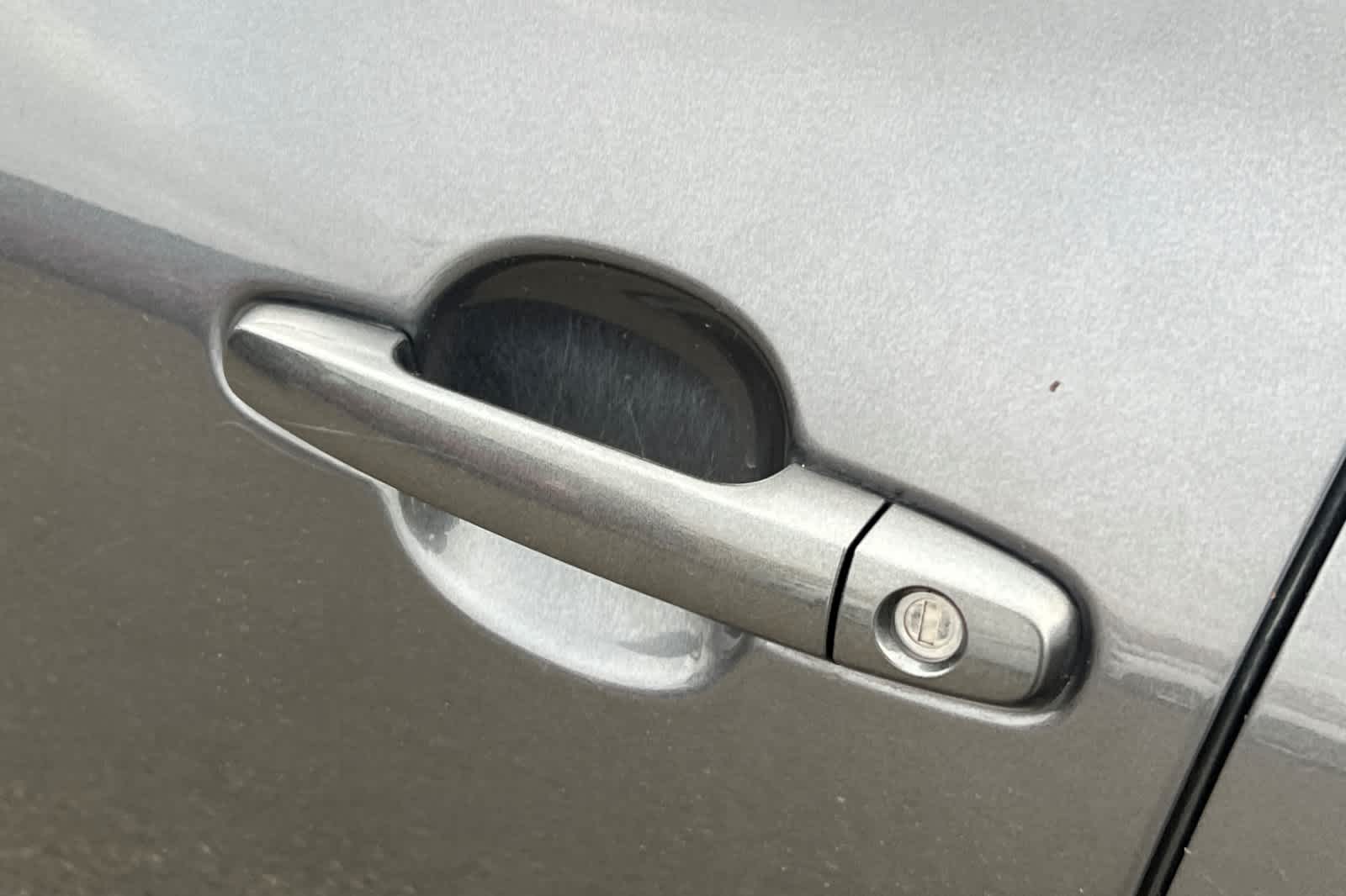 Thumbnail: 2011 Toyota Corolla - 19