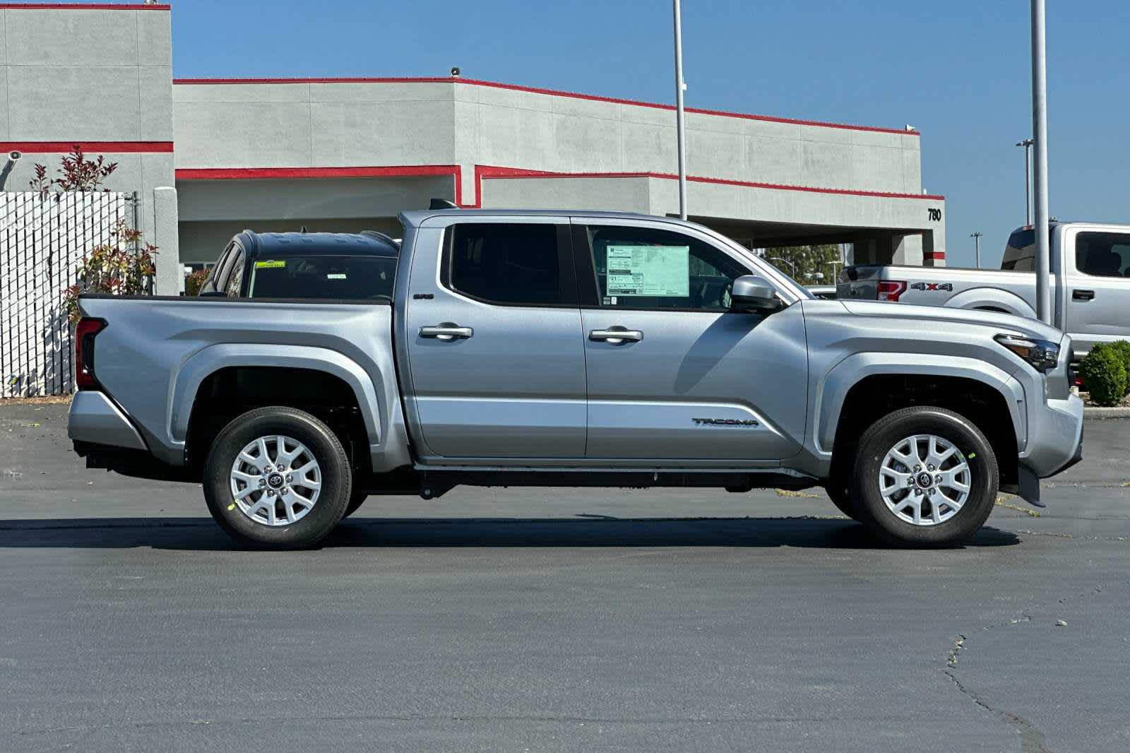 Thumbnail: 2025 Toyota Tacoma - 8