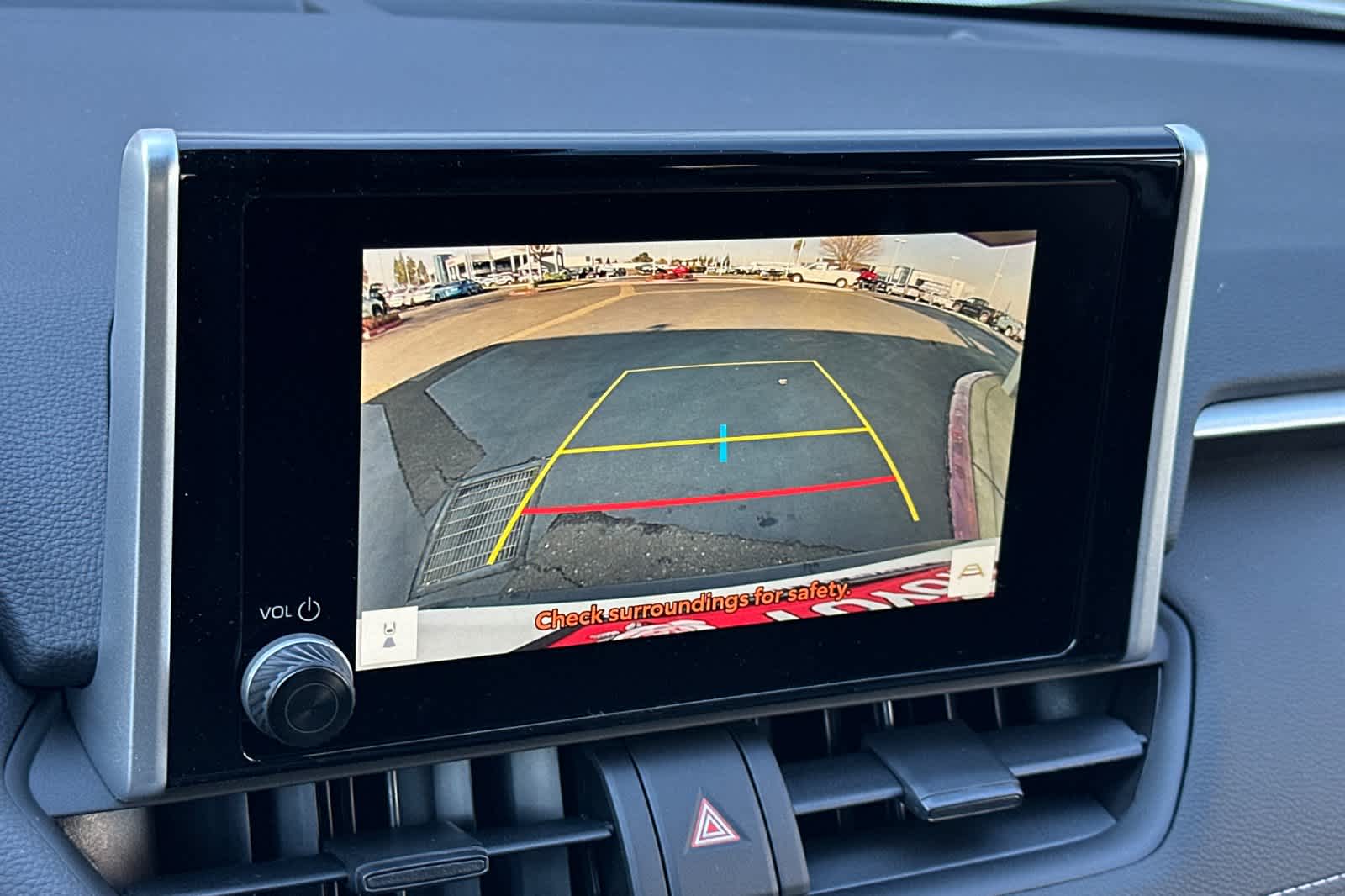 Thumbnail: 2025 Toyota RAV4 - 21