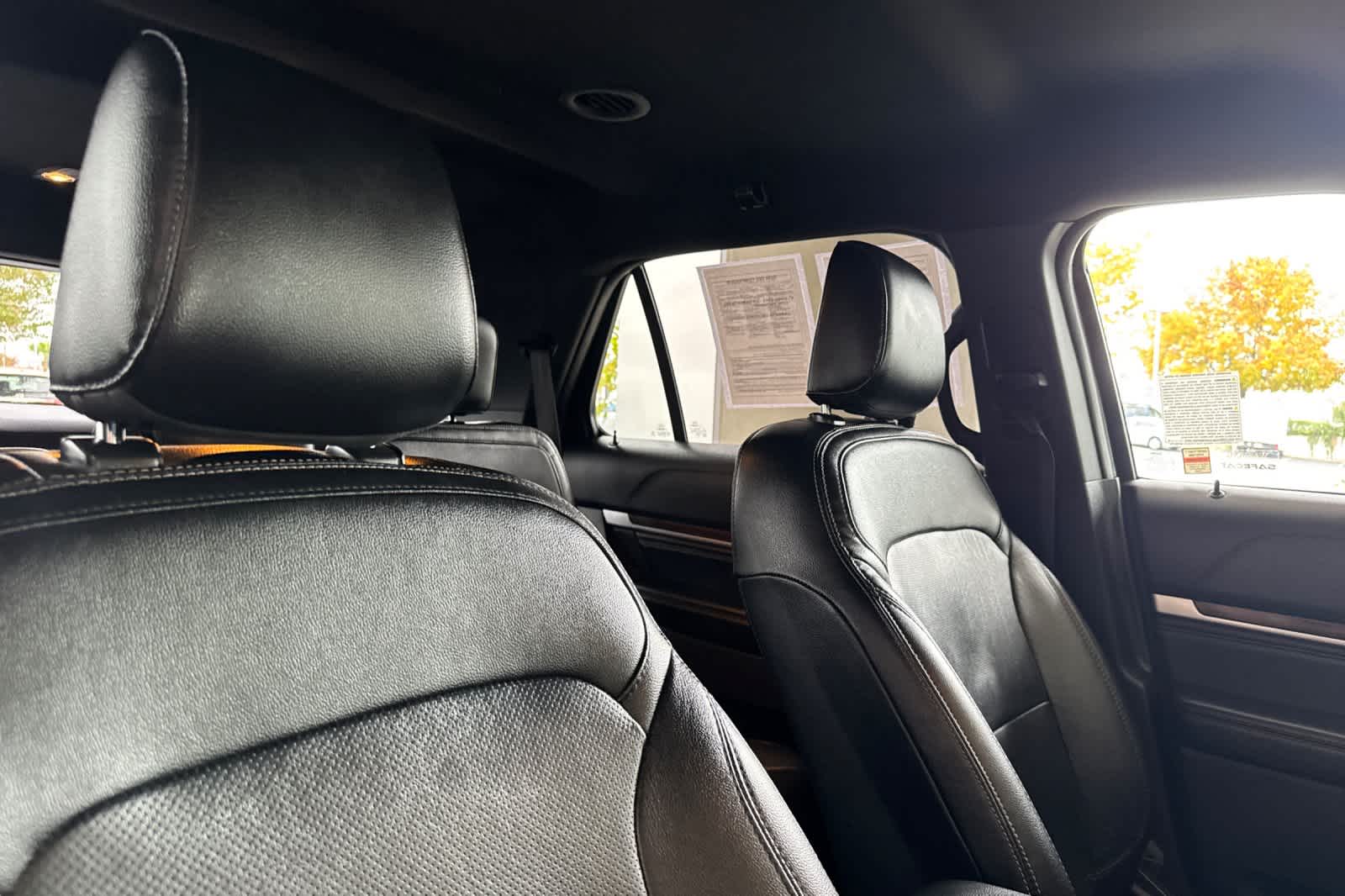 Thumbnail: 2019 Ford Explorer - 17