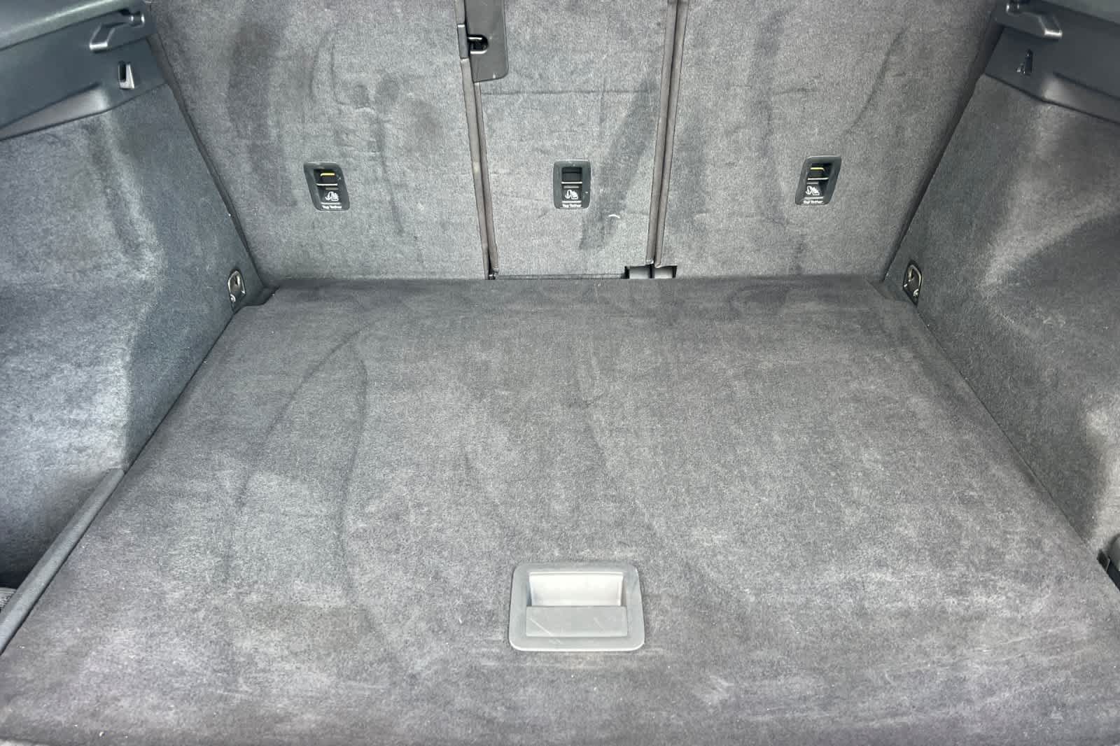 Thumbnail: 2019 Audi Q3 - 16