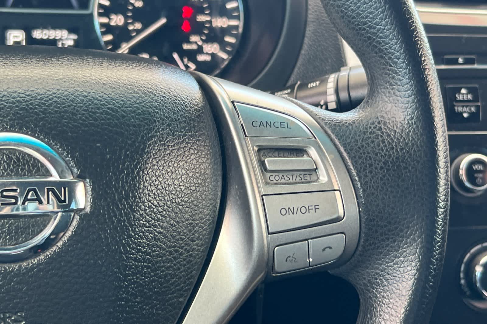 Thumbnail: 2015 Nissan Altima - 24