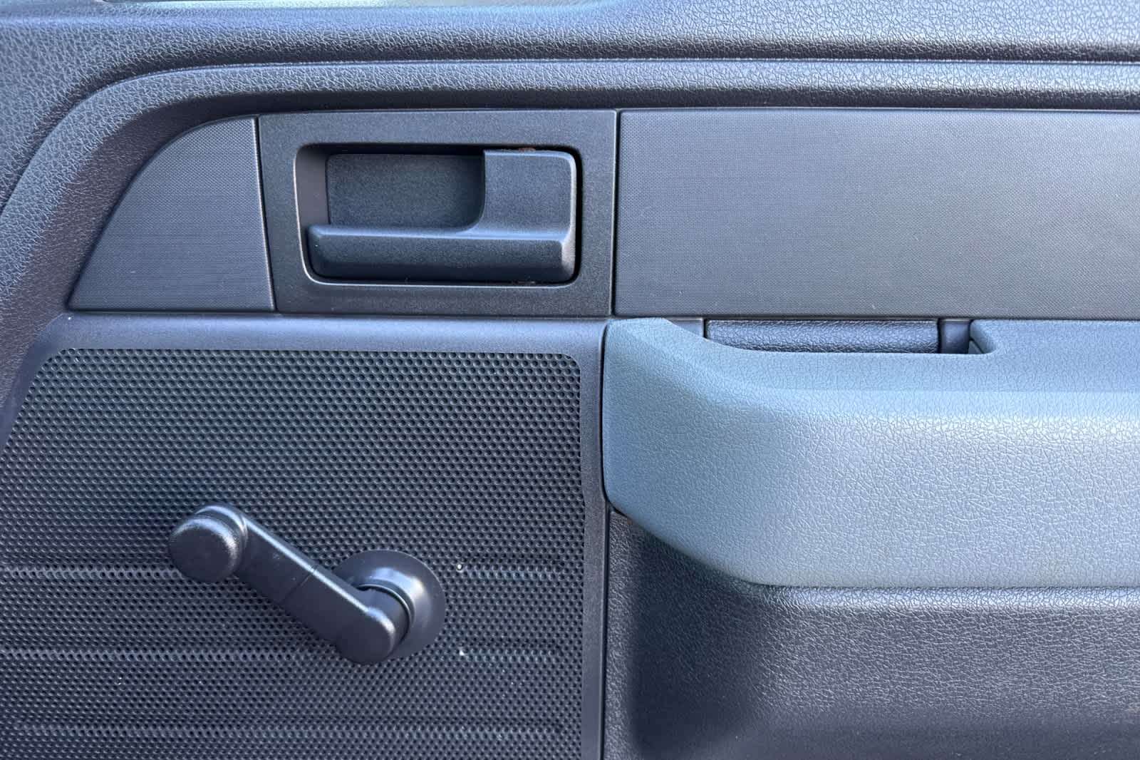 Thumbnail: 2011 Ford F-150 - 17