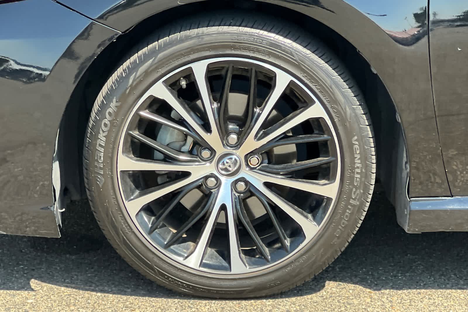 Thumbnail: 2018 Toyota Camry - 29