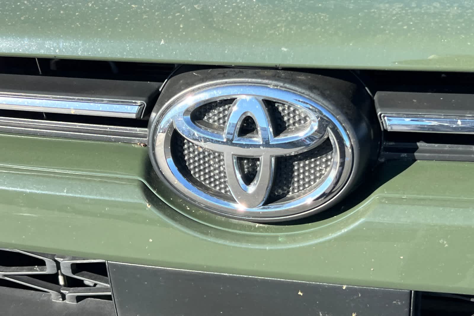 Thumbnail: 2022 Toyota 4Runner - 10