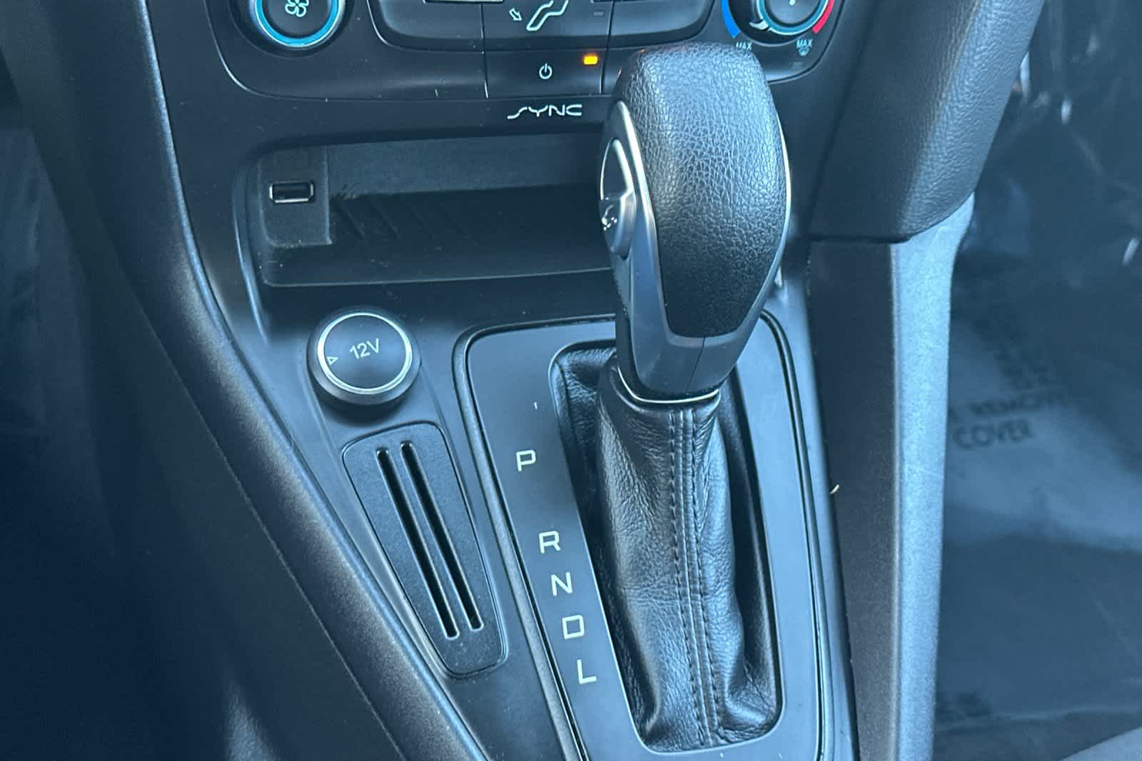 Thumbnail: 2015 Ford Focus - 22