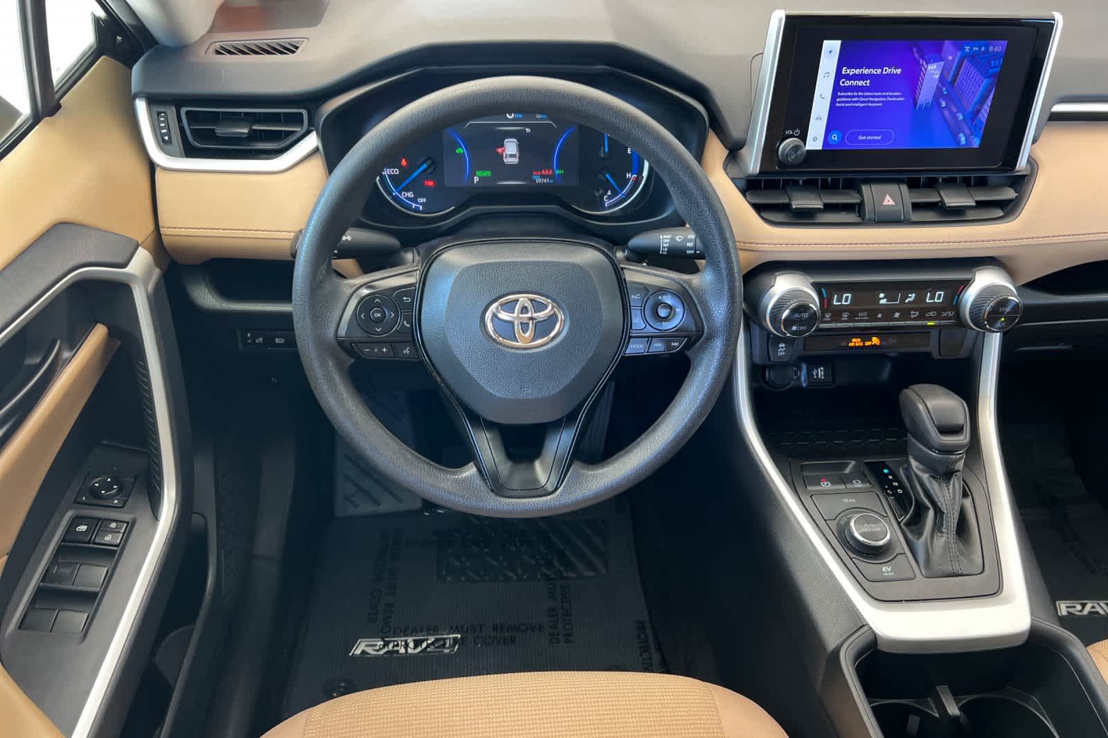 Thumbnail: 2023 Toyota RAV4 - 15