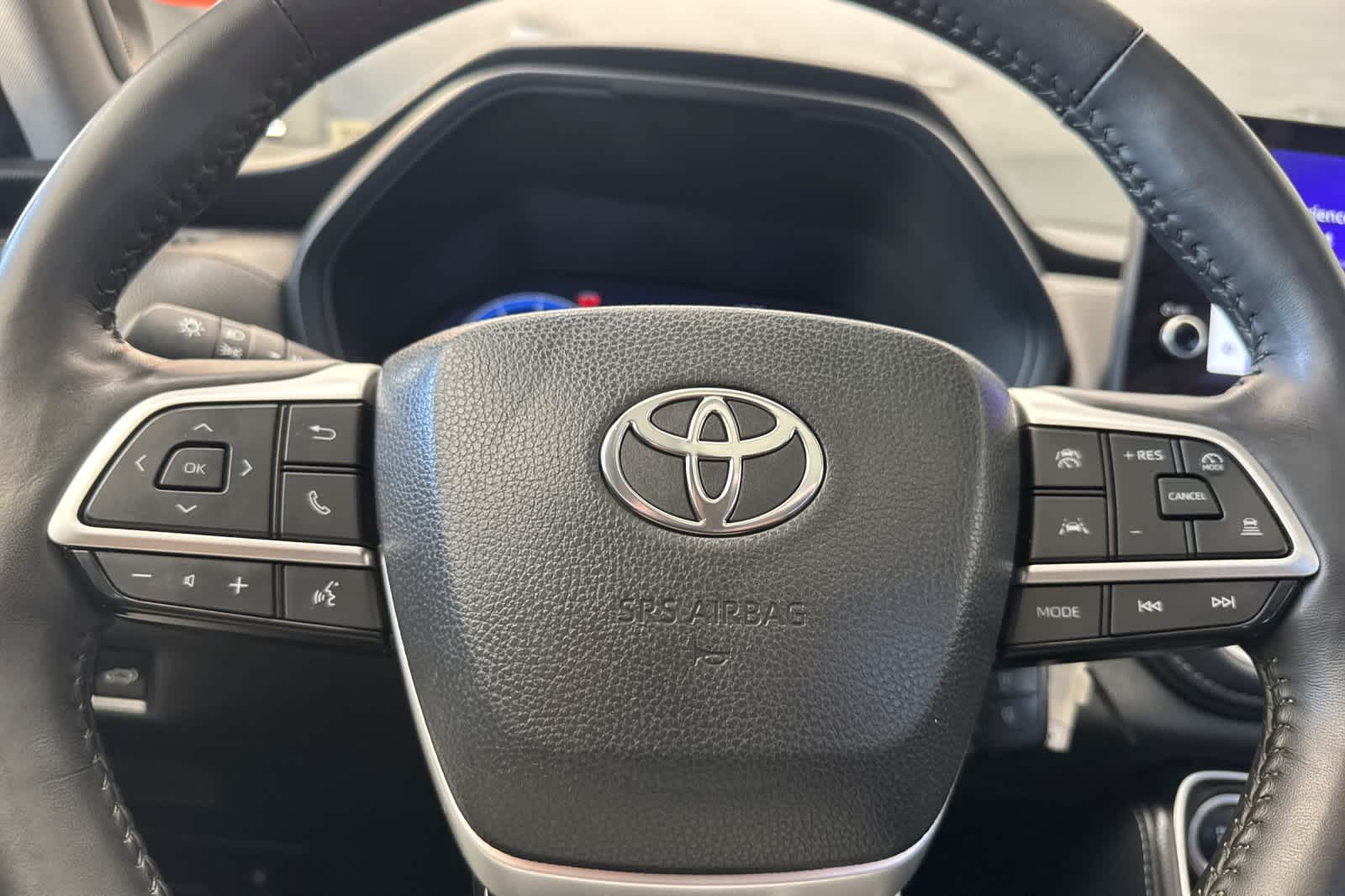 Thumbnail: 2024 Toyota Grand Highlander - 25
