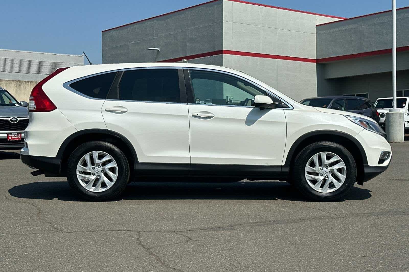 Thumbnail: 2016 Honda CR-V - 6