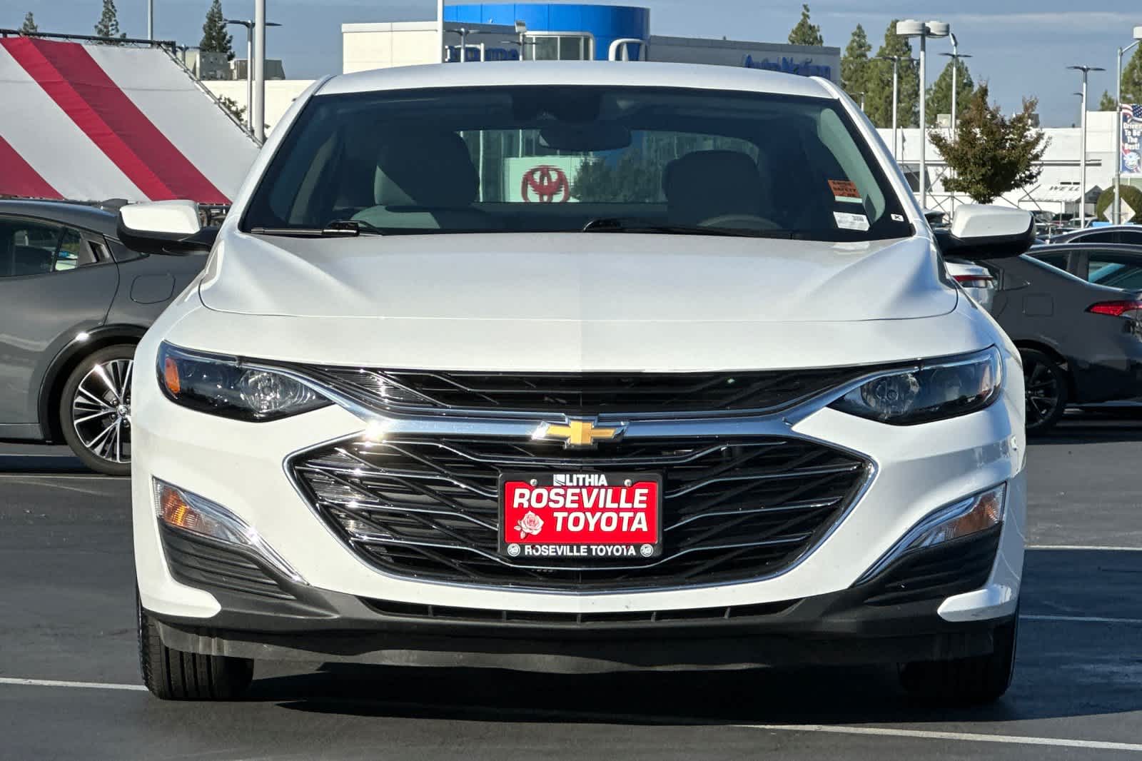 Thumbnail: 2024 Chevrolet Malibu - 10