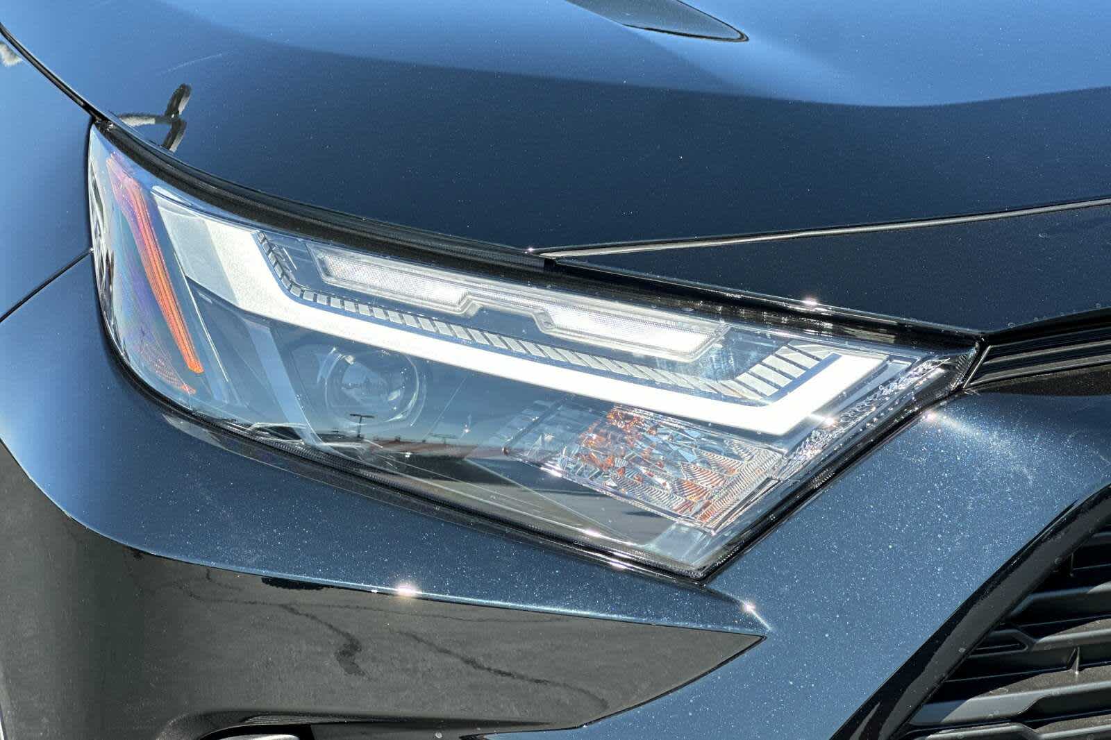 Thumbnail: 2025 Toyota RAV4 - 30