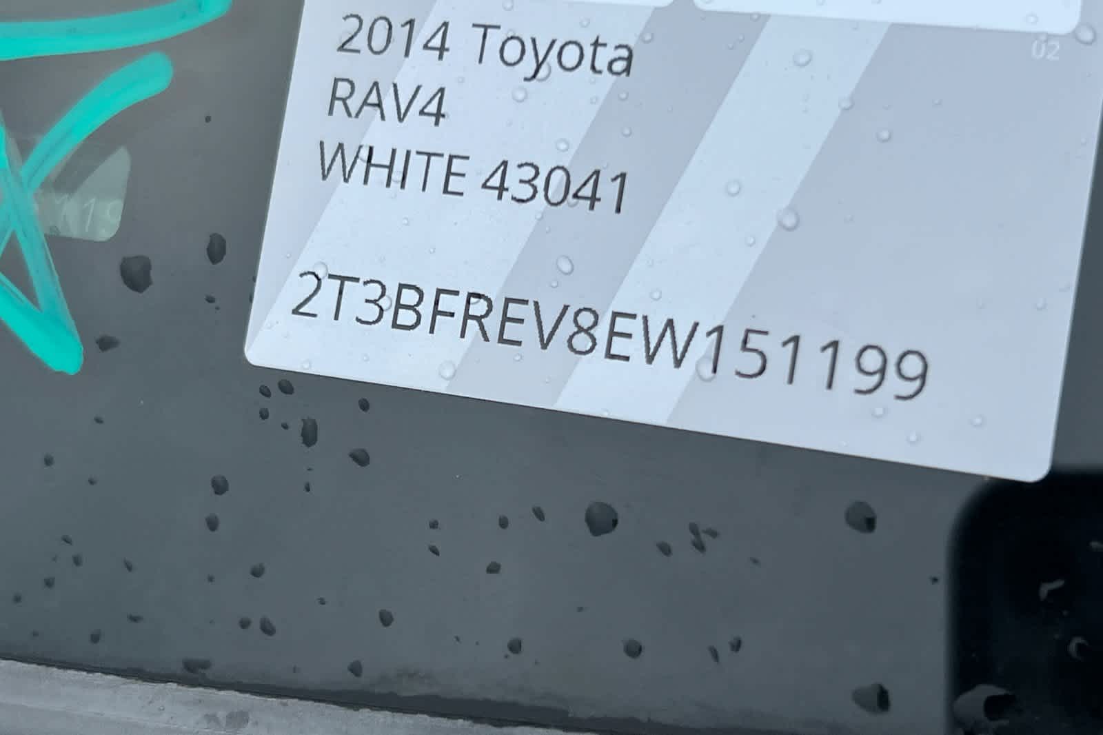 Thumbnail: 2014 Toyota RAV4 - 23