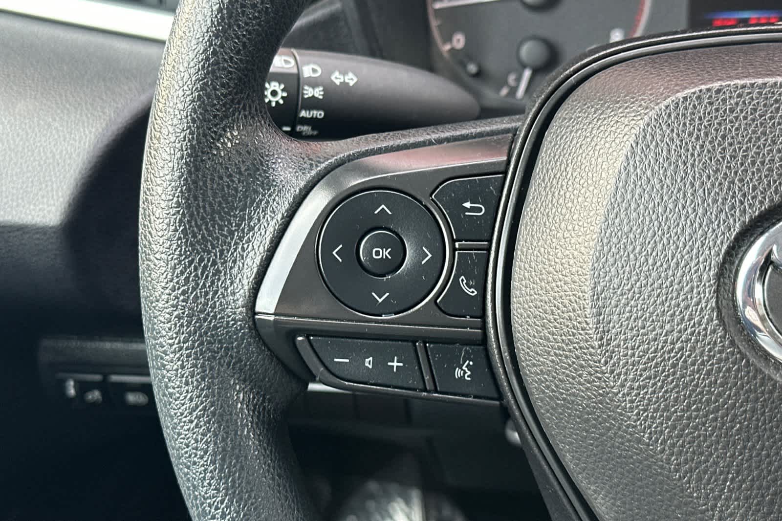 Thumbnail: 2024 Toyota Corolla - 24