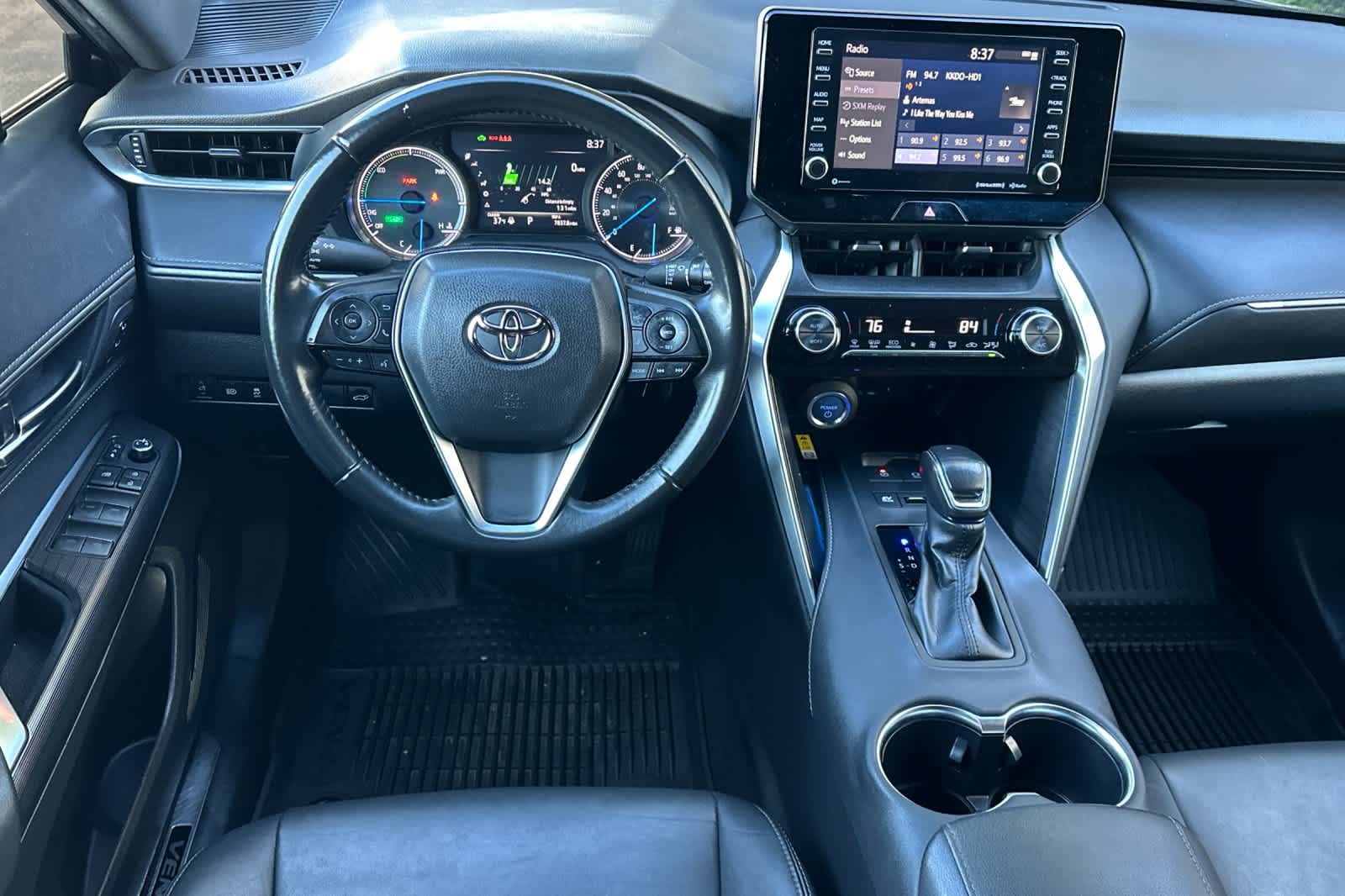 Thumbnail: 2022 Toyota Venza - 14