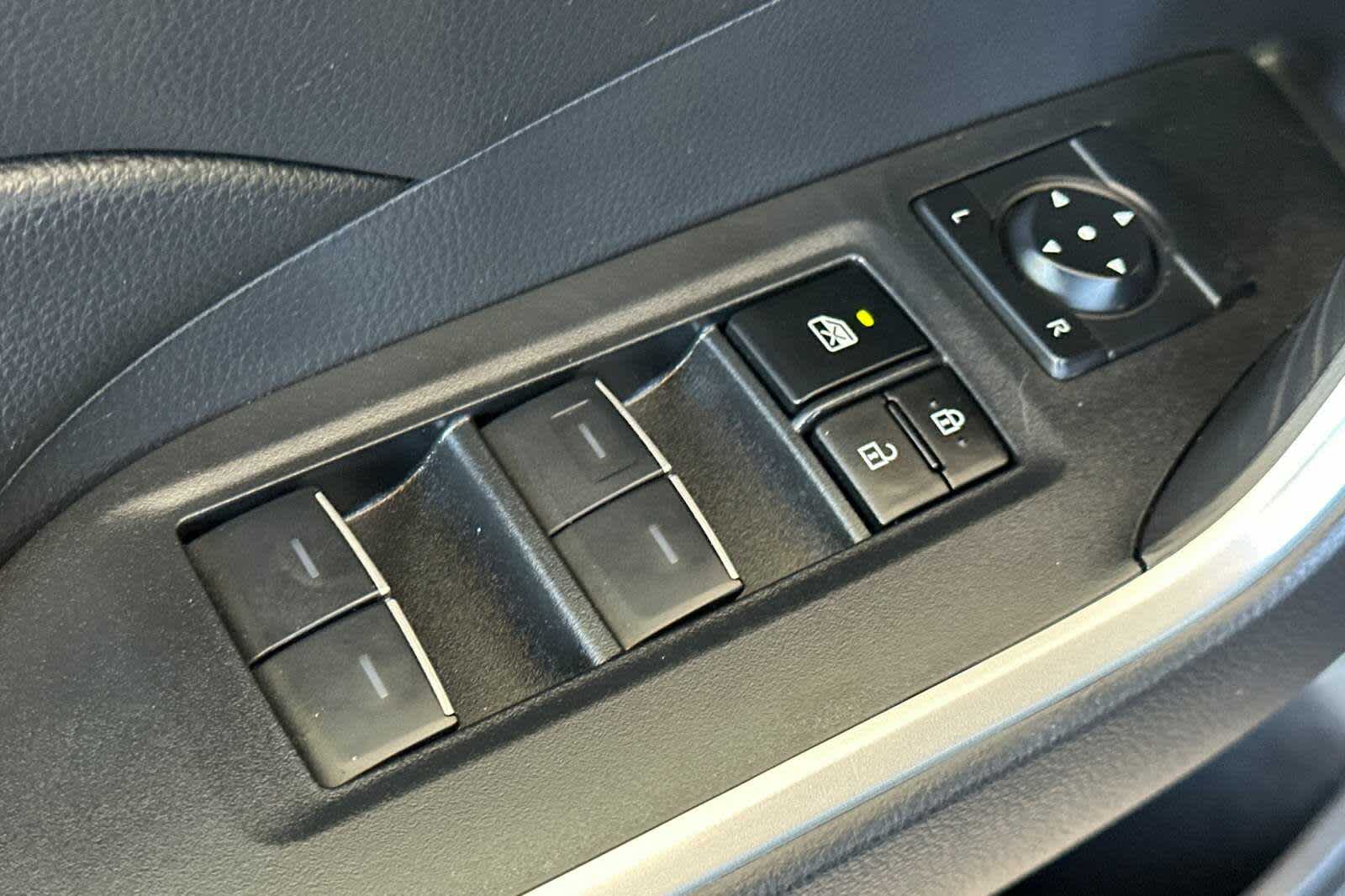 Thumbnail: 2023 Toyota RAV4 - 13
