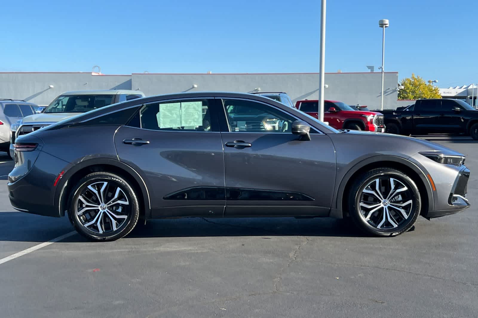 Thumbnail: 2024 Toyota Crown - 6