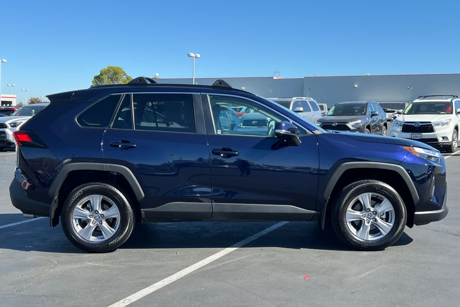 Thumbnail: 2025 Toyota RAV4 - 6