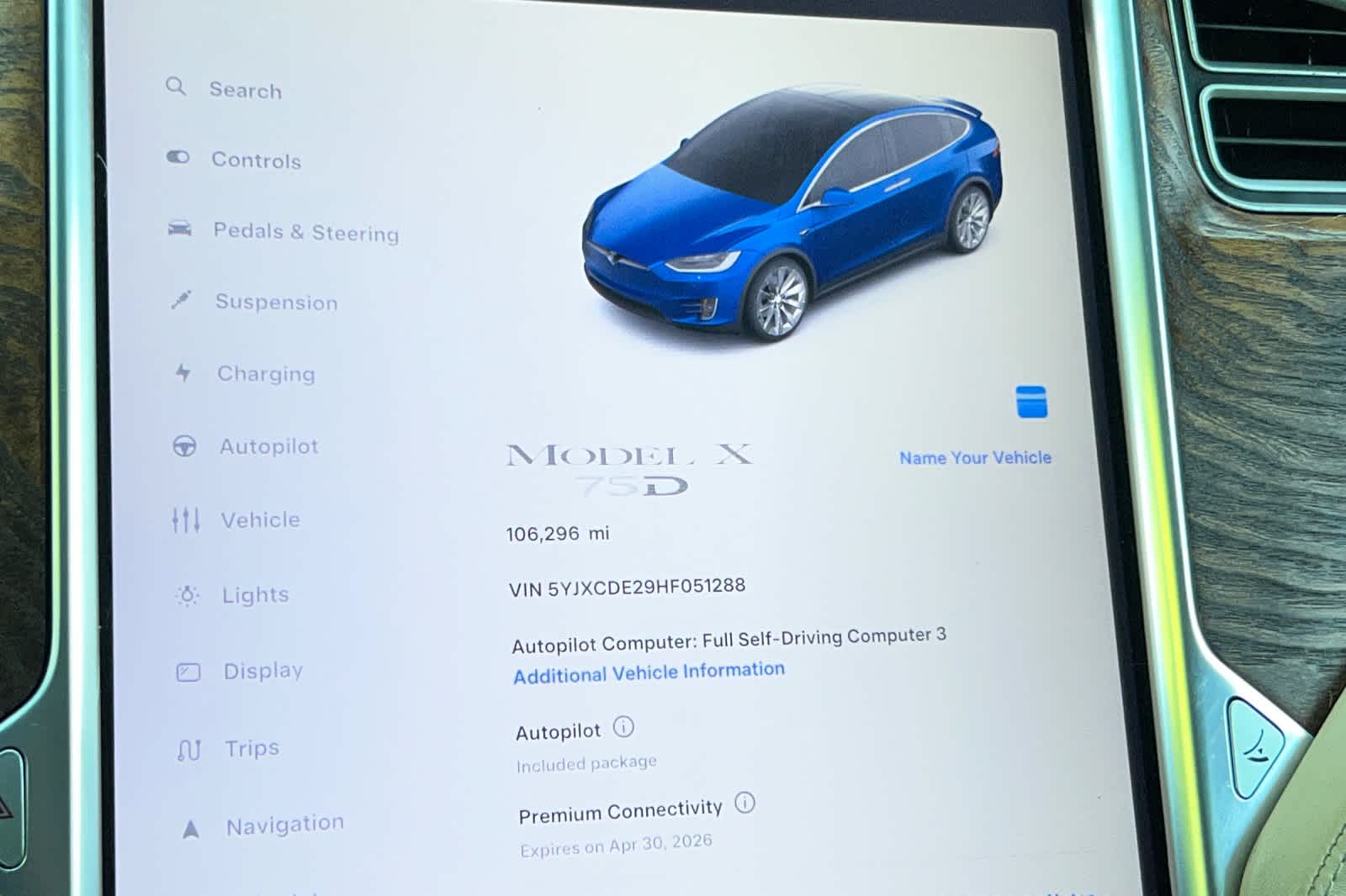 Thumbnail: 2017 Tesla Model X - 32