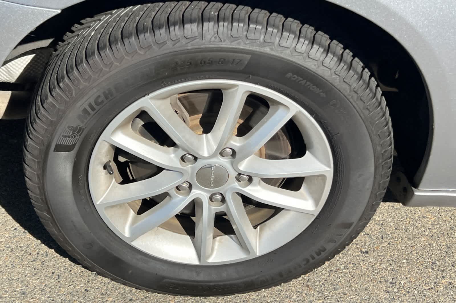 Thumbnail: 2019 Dodge Grand Caravan - 17