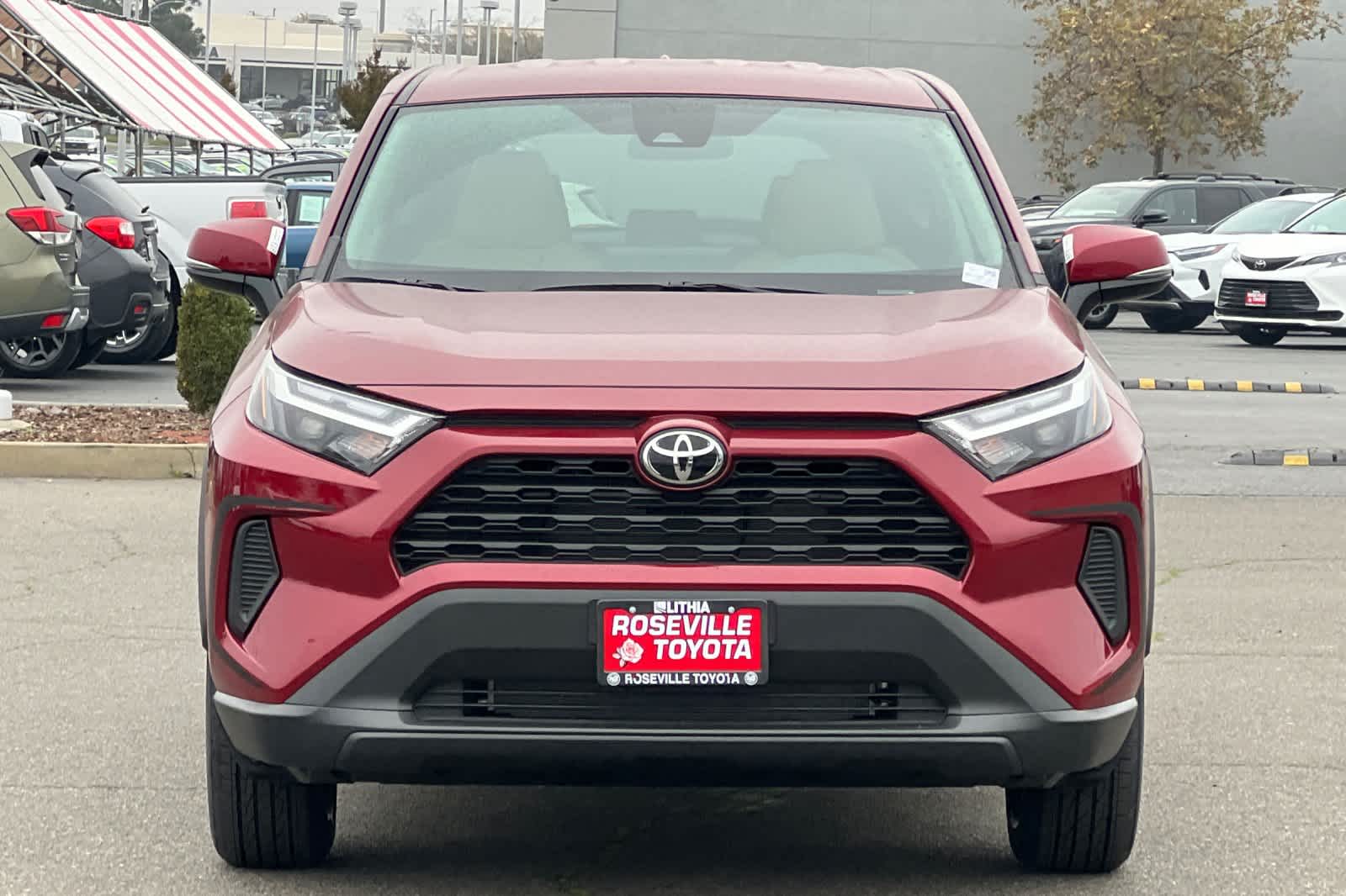 Thumbnail: 2025 Toyota RAV4 - 10