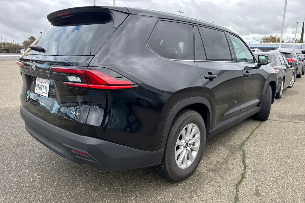 Used 2025 Toyota Grand Highlander XLE SUV