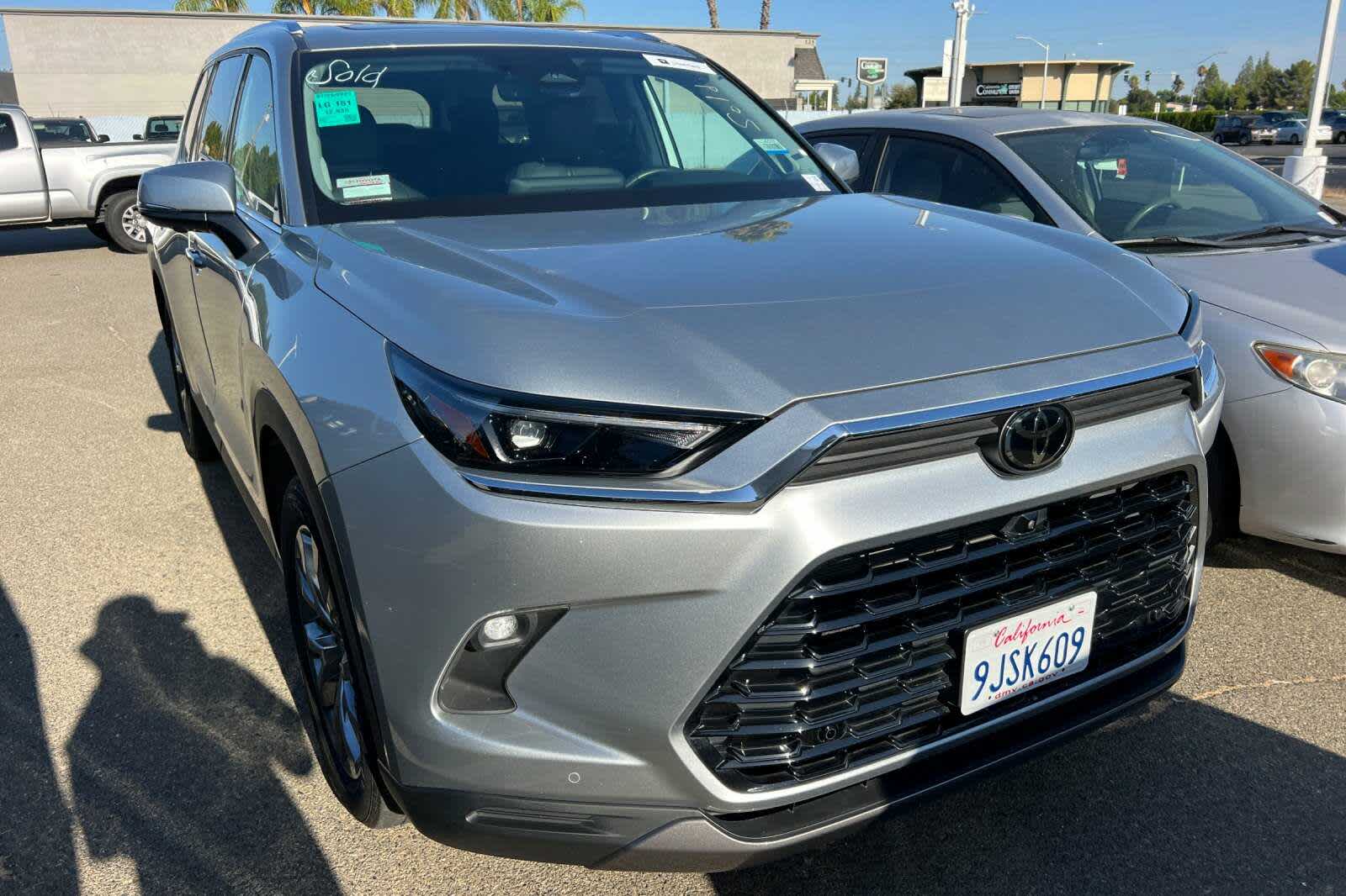 Thumbnail: 2024 Toyota Grand Highlander - 3